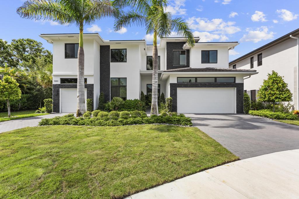 18401 Symphony Court Property Photo 31