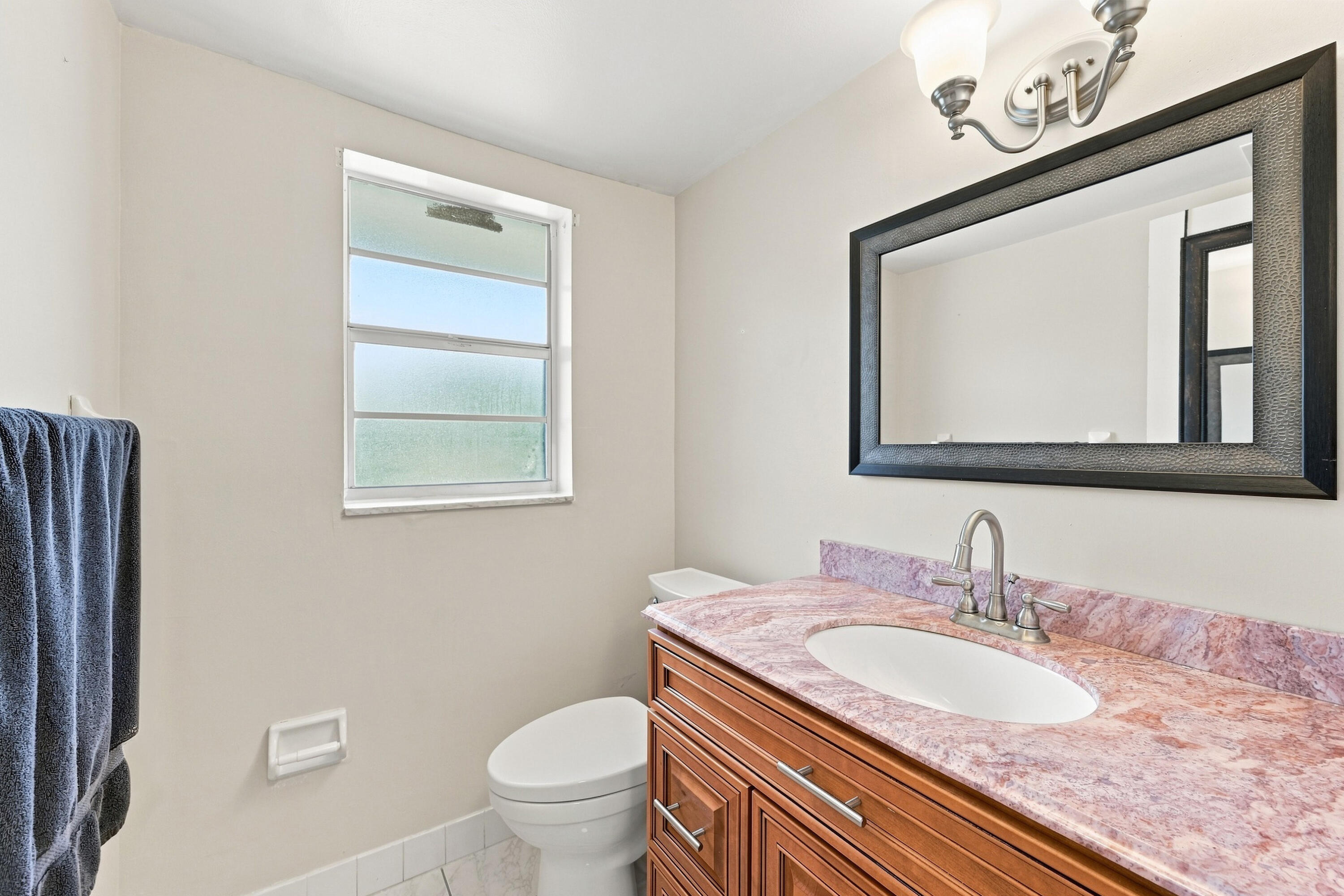 380 E Laurel Drive 5d Property Photo 28