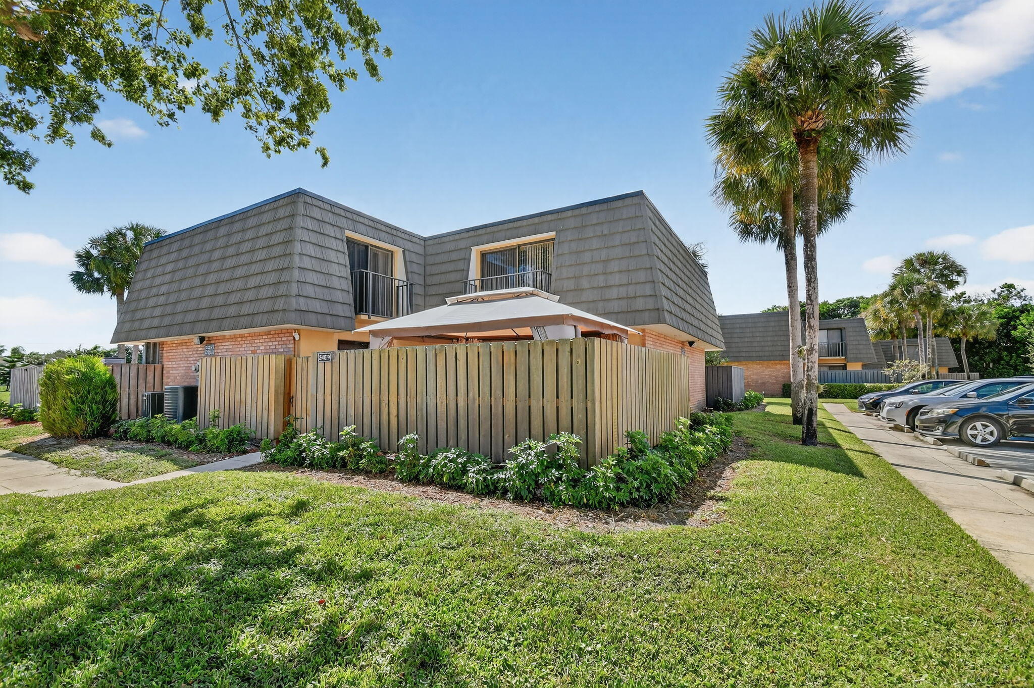 2409 24th Way Property Photo 1