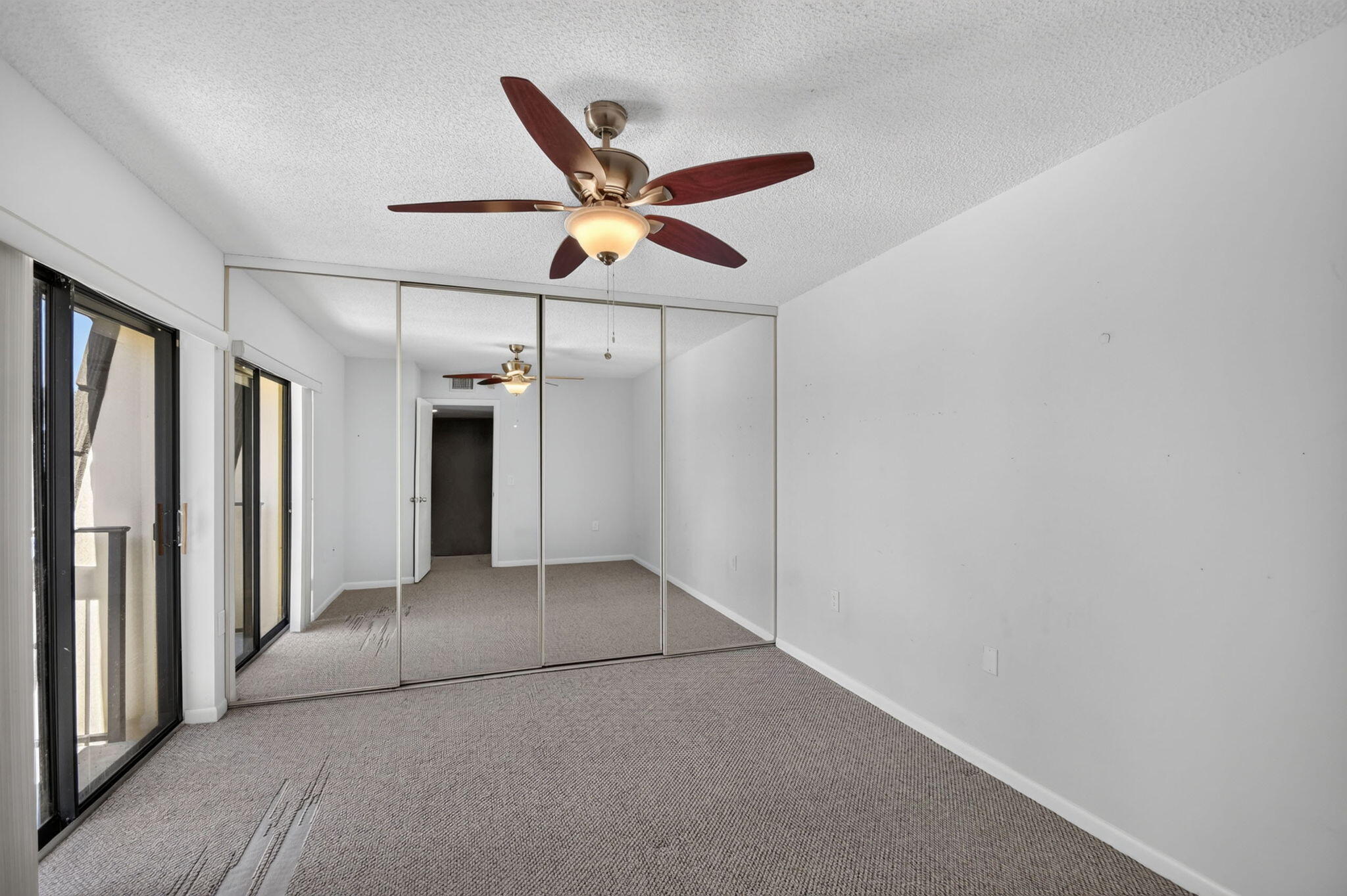 2409 24th Way Property Photo 25