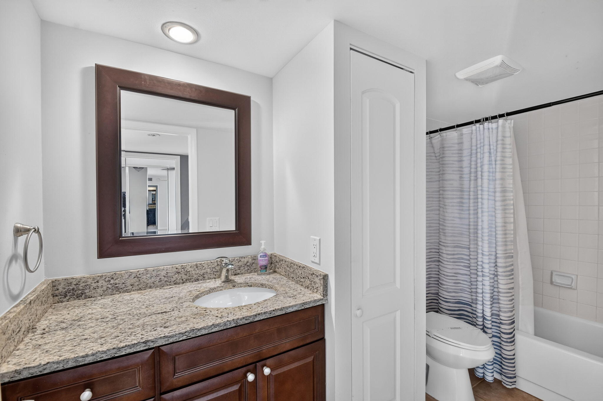 2409 24th Way Property Photo 27