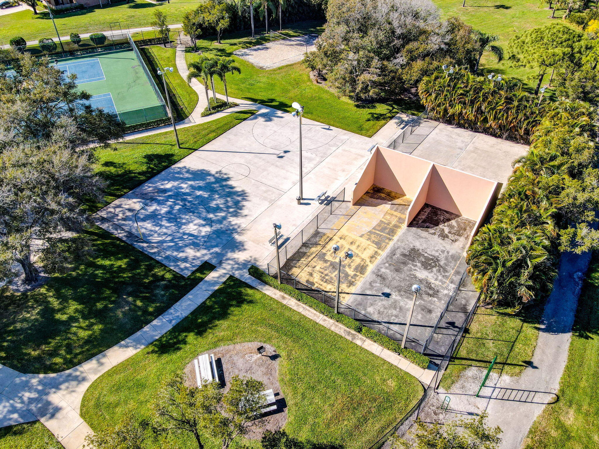 2409 24th Way Property Photo 44