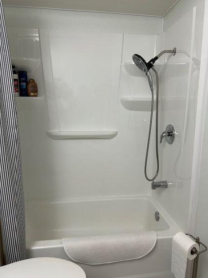 2566 Garden Drive S 307 Property Photo 11