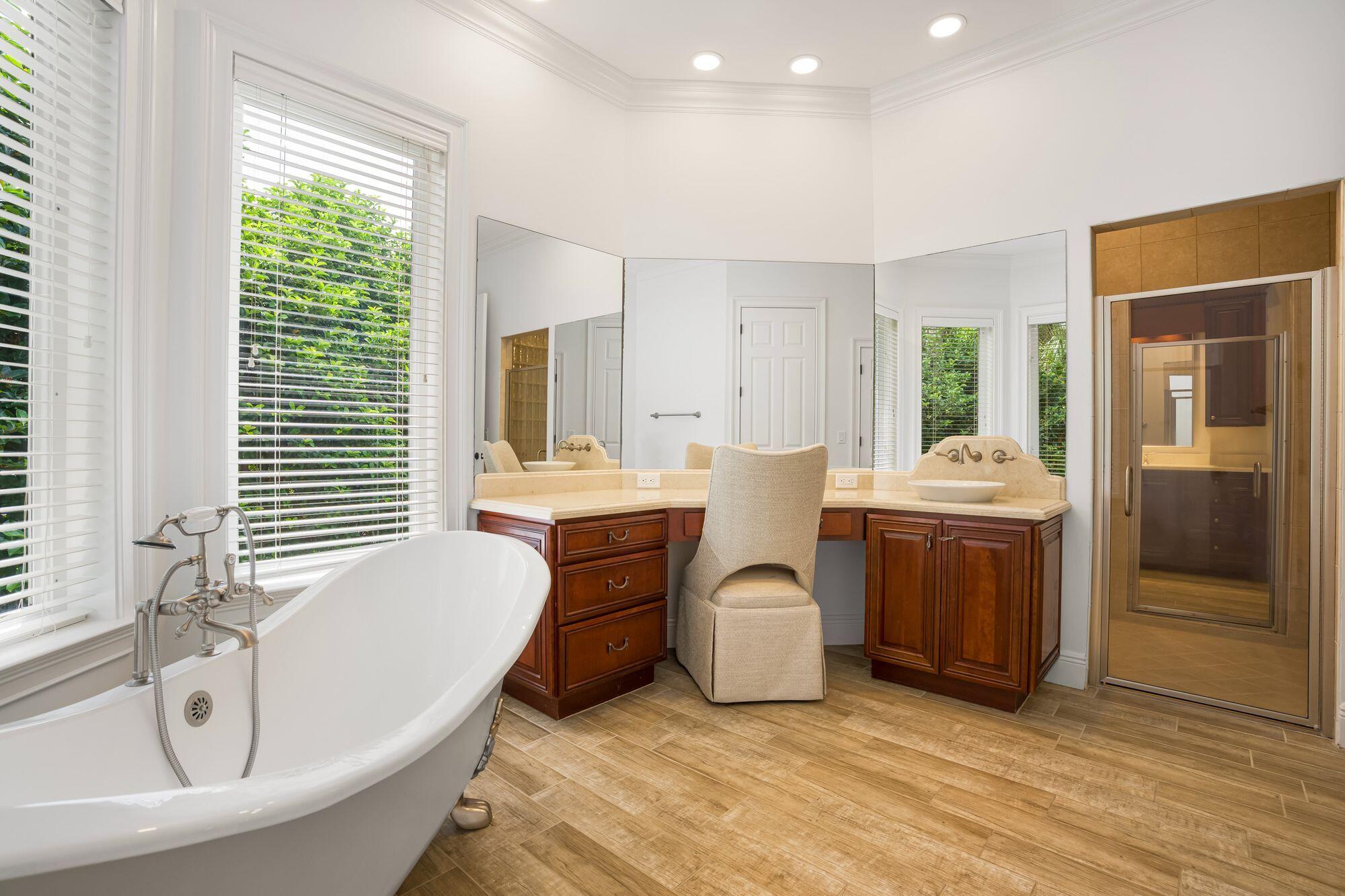 1100 Carolina Circle Sw Property Photo 31