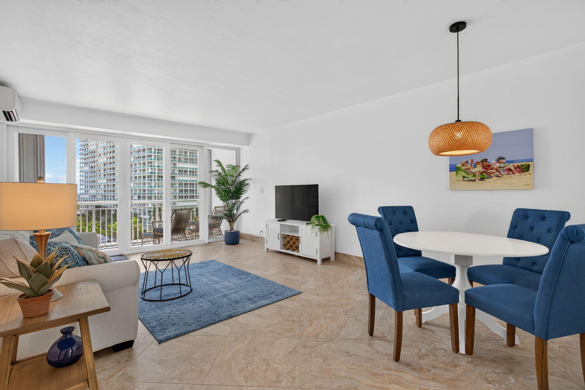 1920 S Ocean Drive 708 Property Photo 7