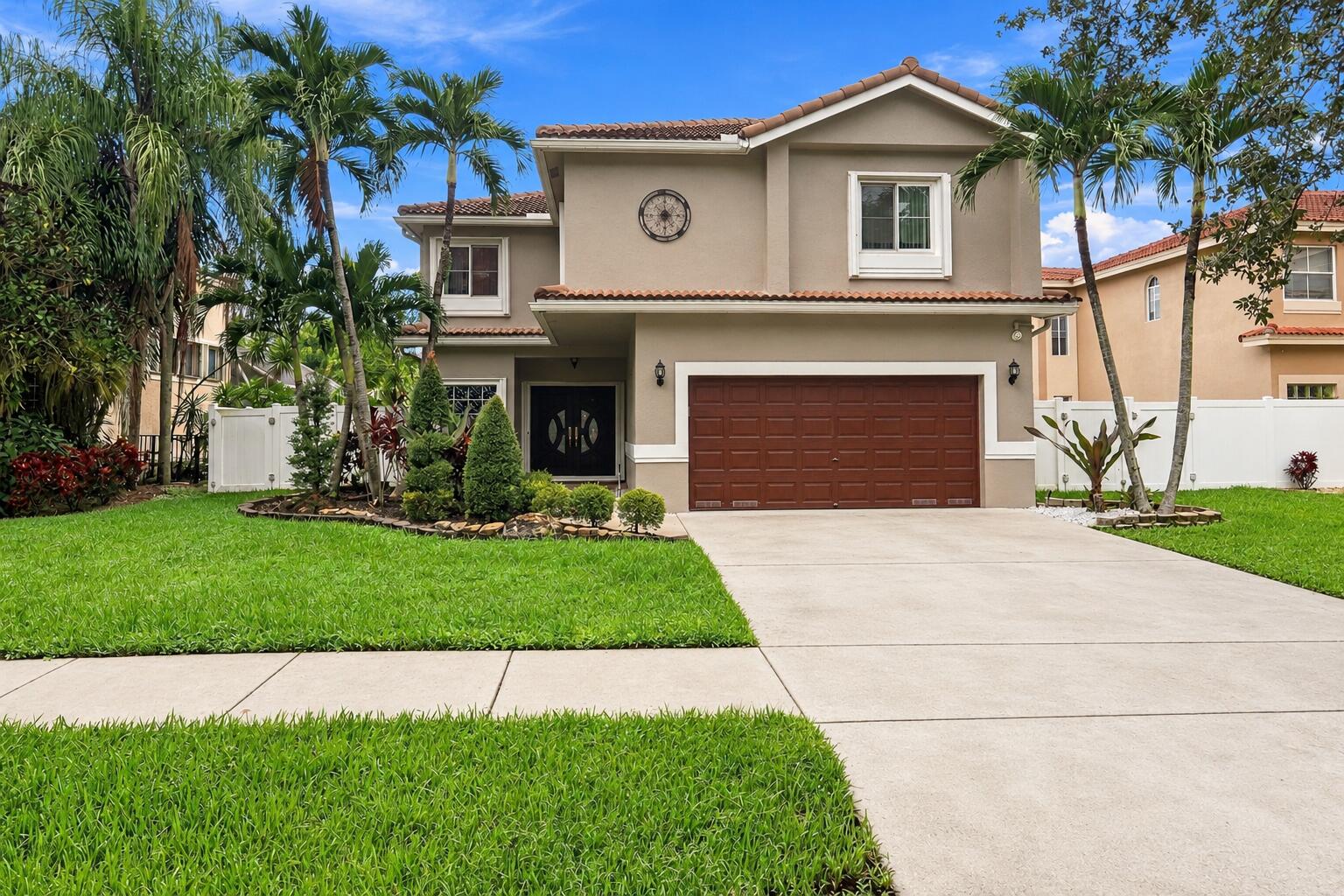 6211 Nw 58th Way Property Photo 1