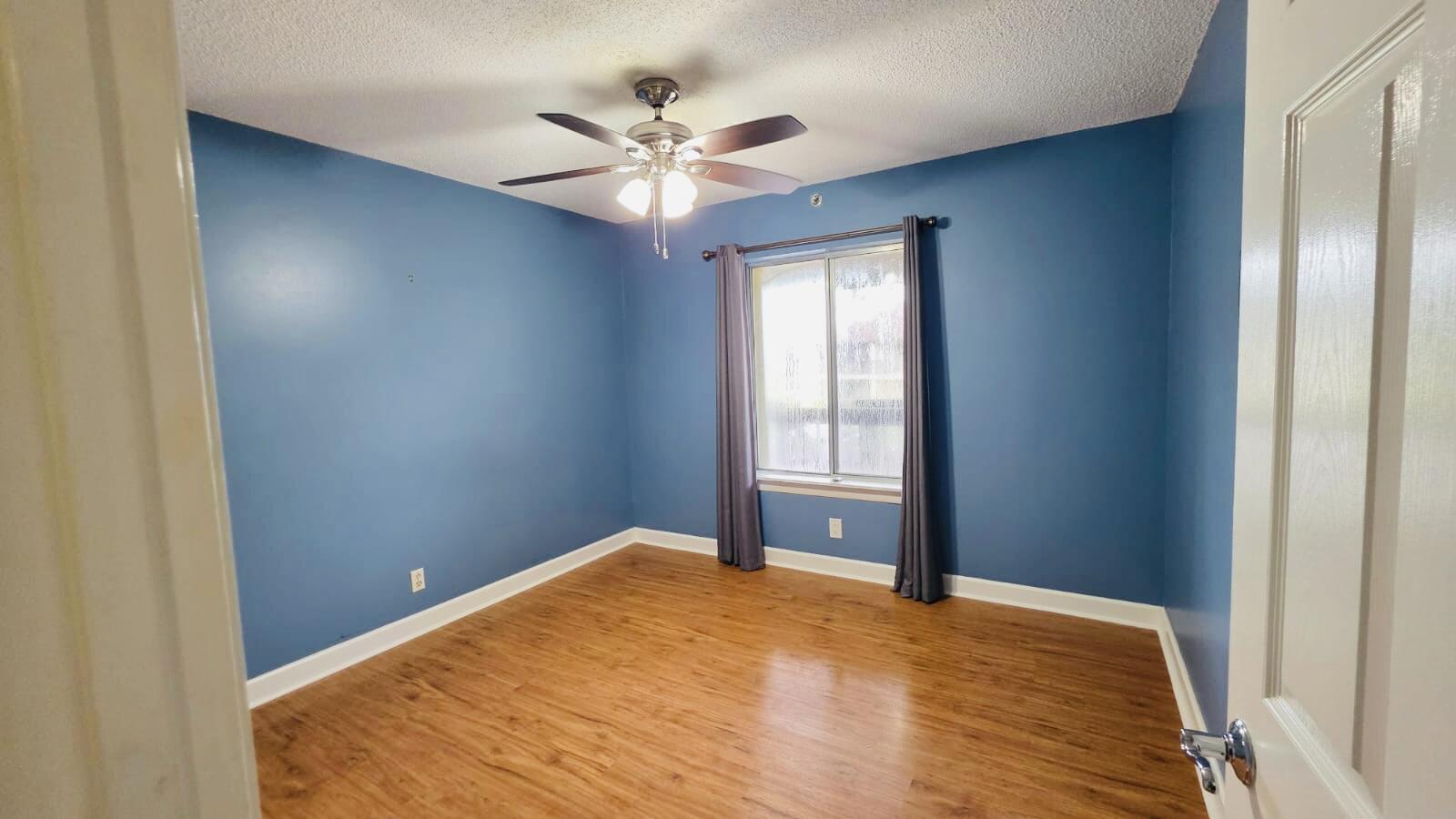 6314 Chasewood Drive E Property Photo 7