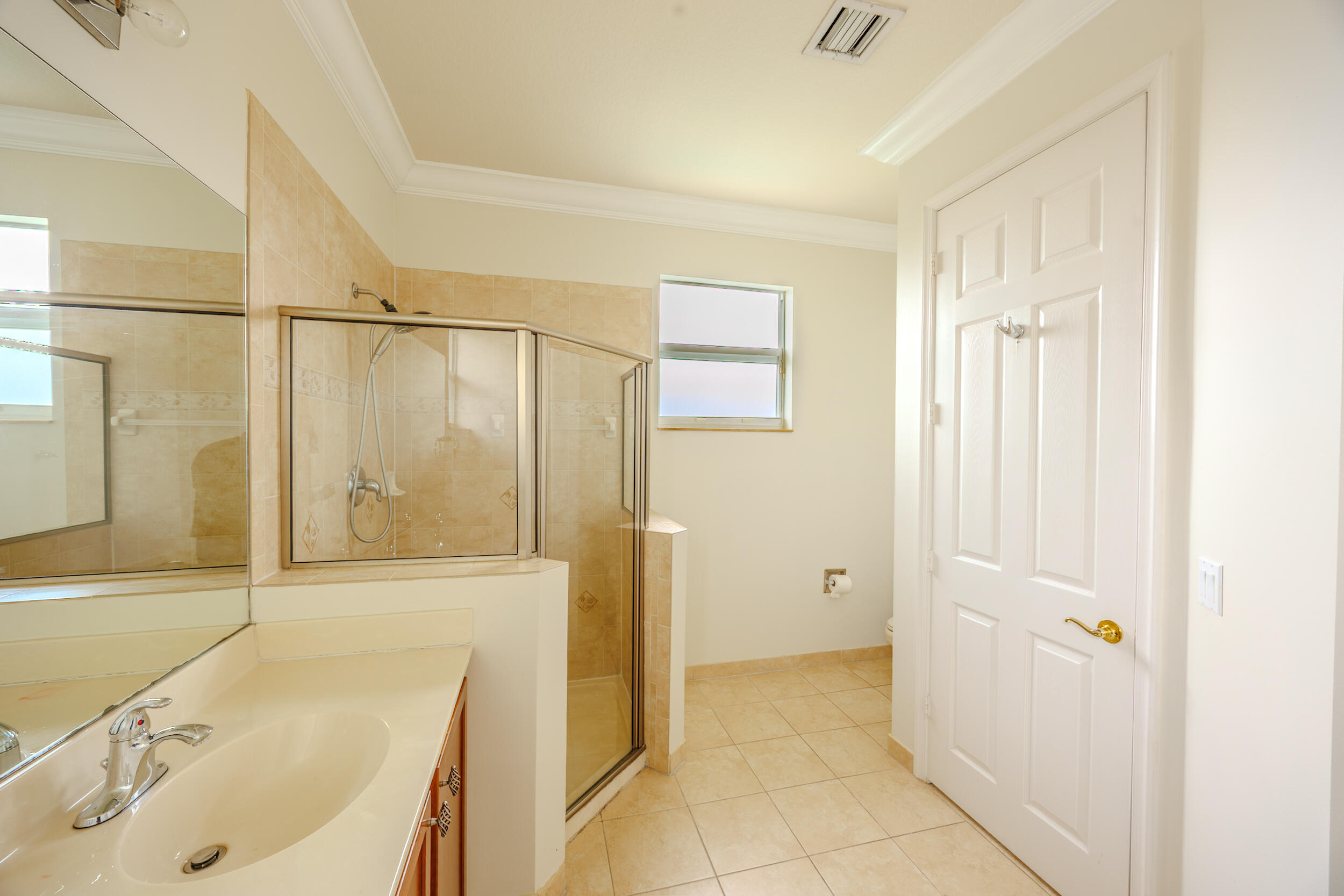2267 Nw Padova Street Property Photo 9