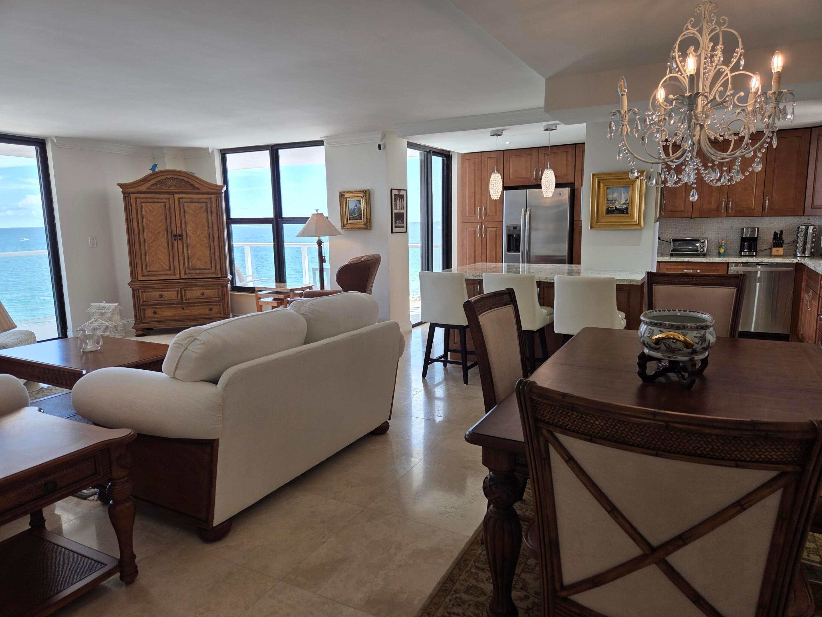 1000 S Ocean Boulevard 8a Property Photo 3