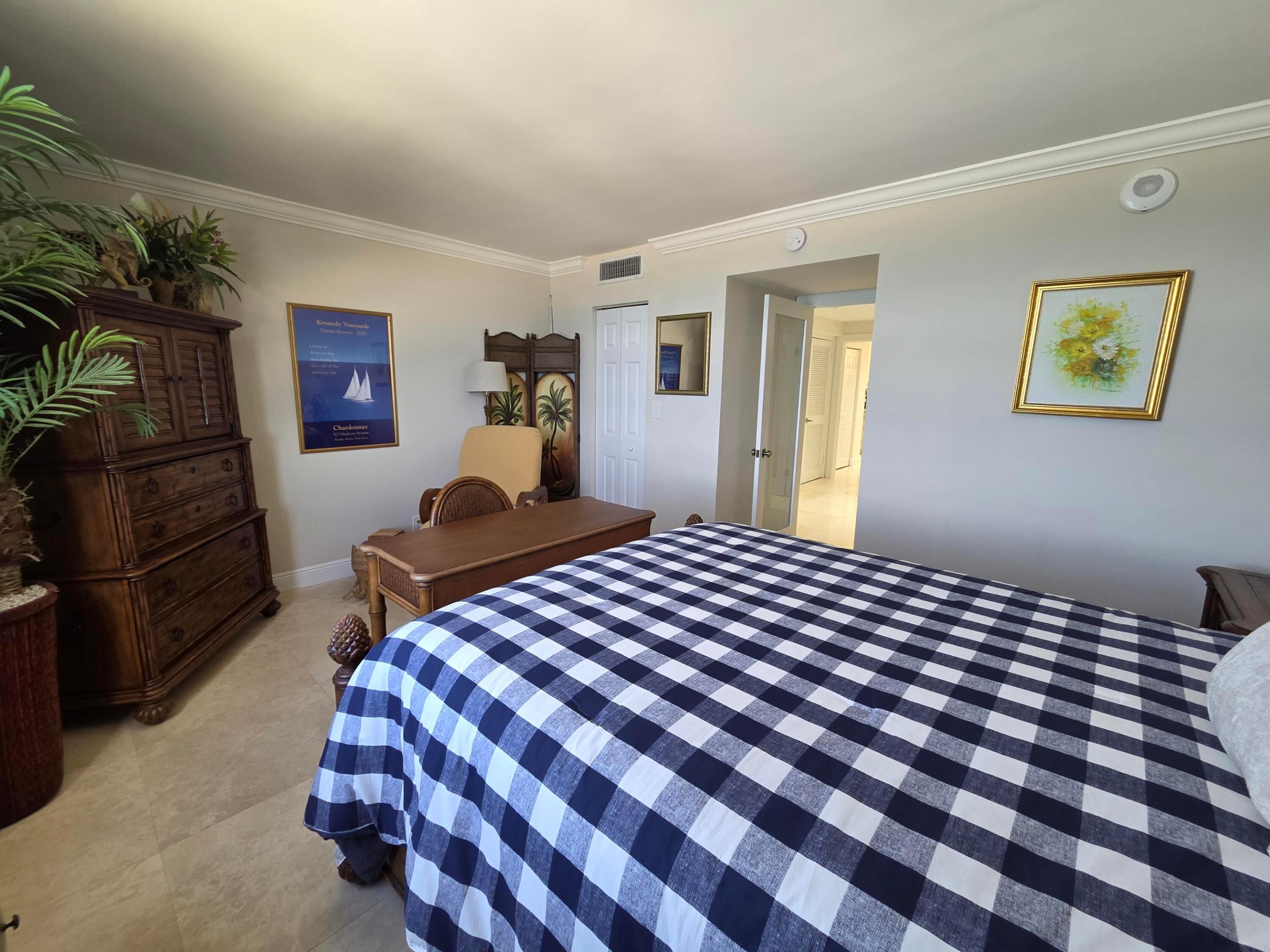 1000 S Ocean Boulevard 8a Property Photo 22