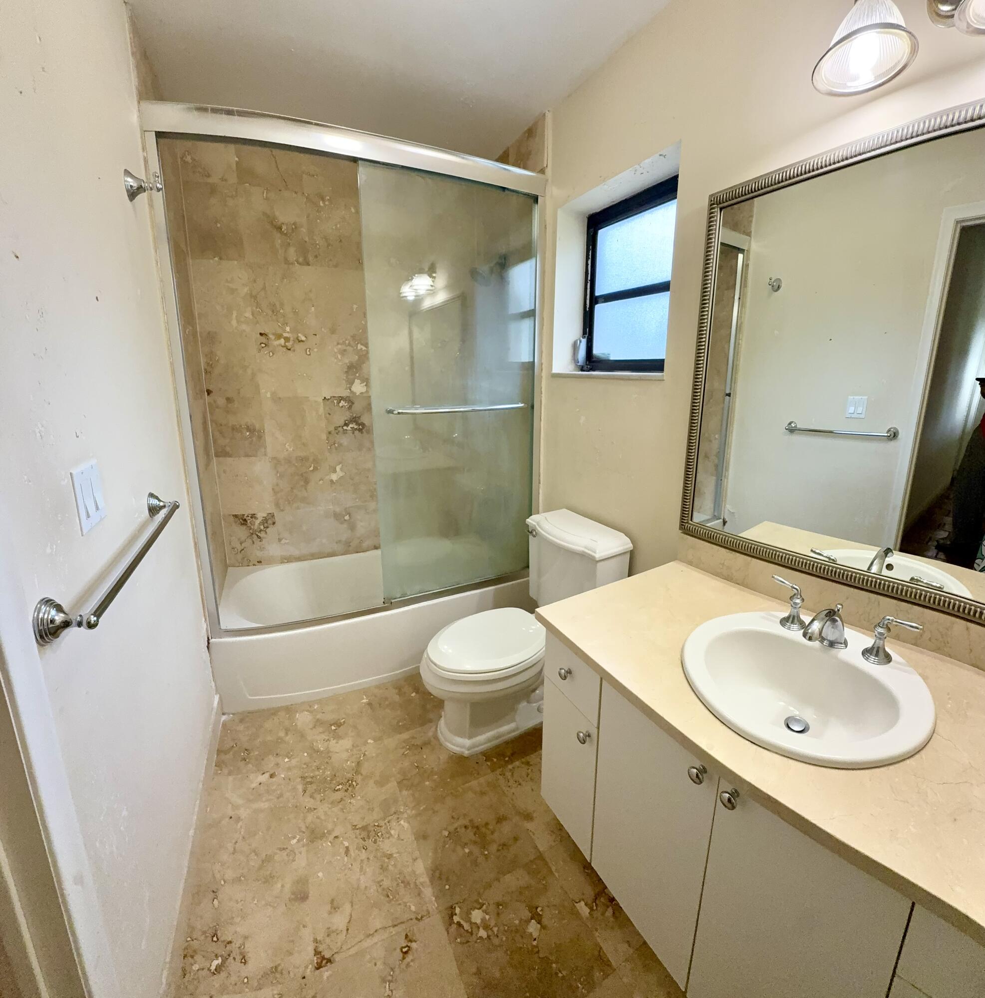 2390 Ne 199th Street Property Photo 29