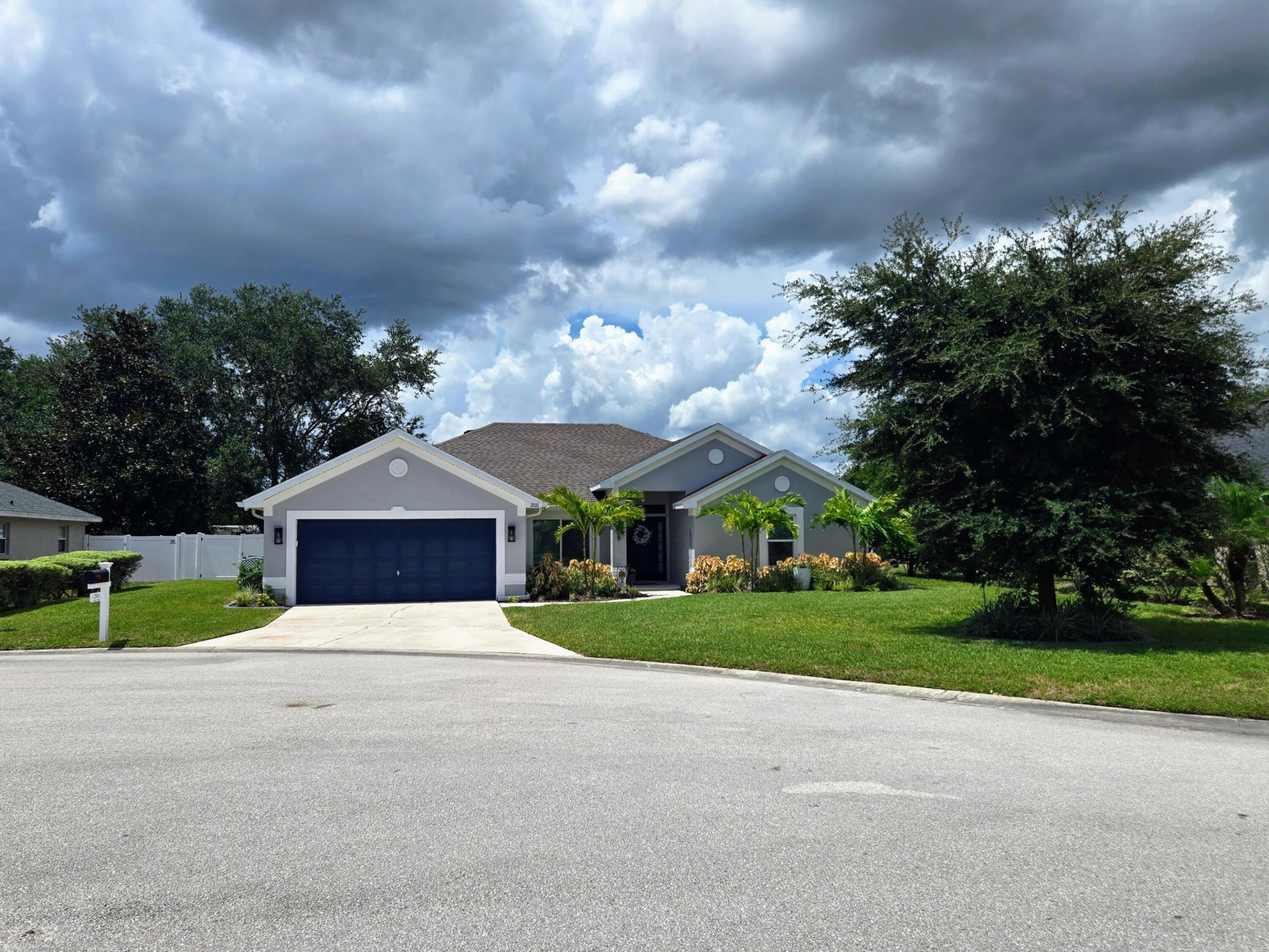200 Amber Boulevard Property Photo 3
