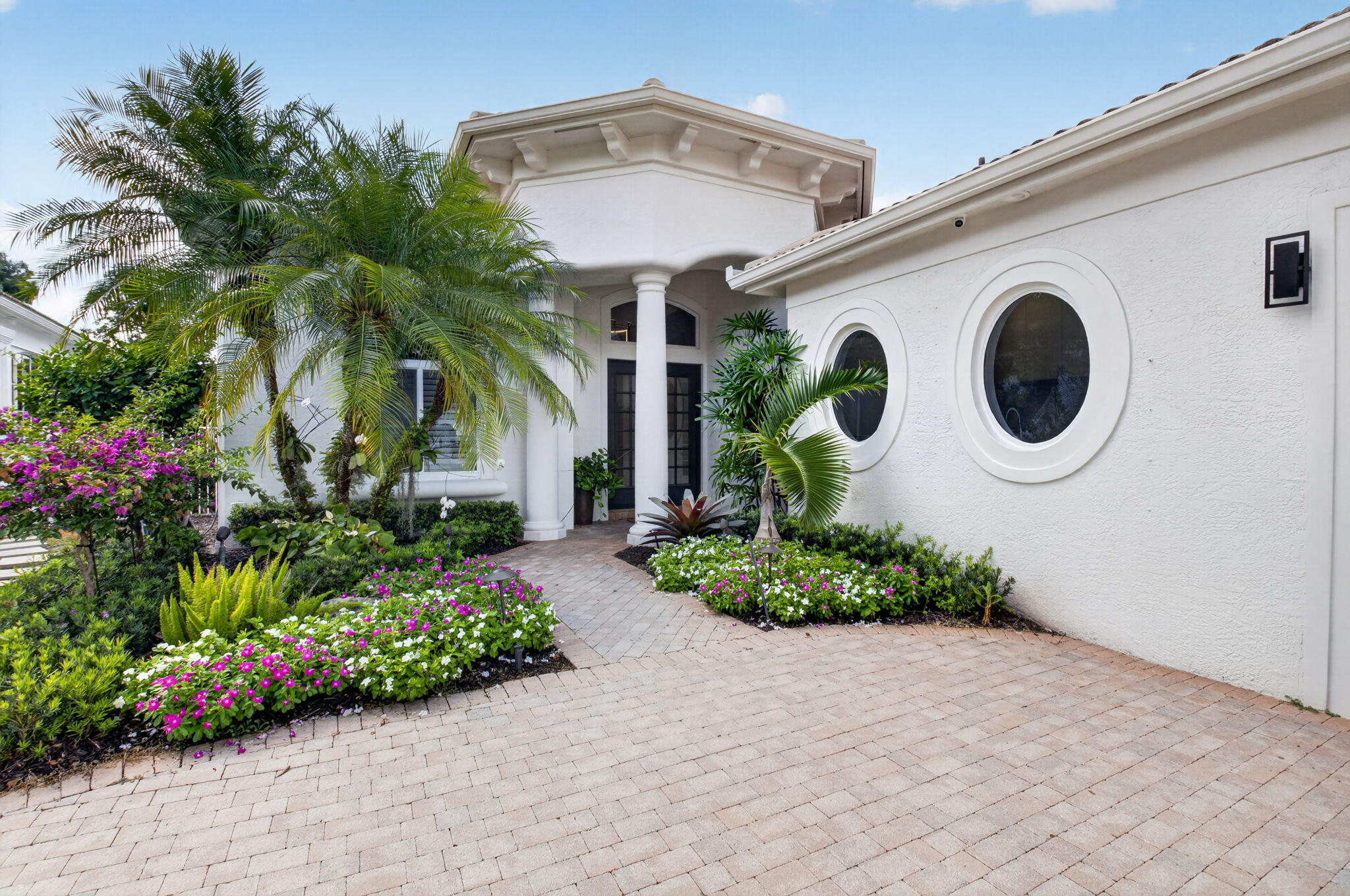 7743 Villa D Este Way Property Photo 3
