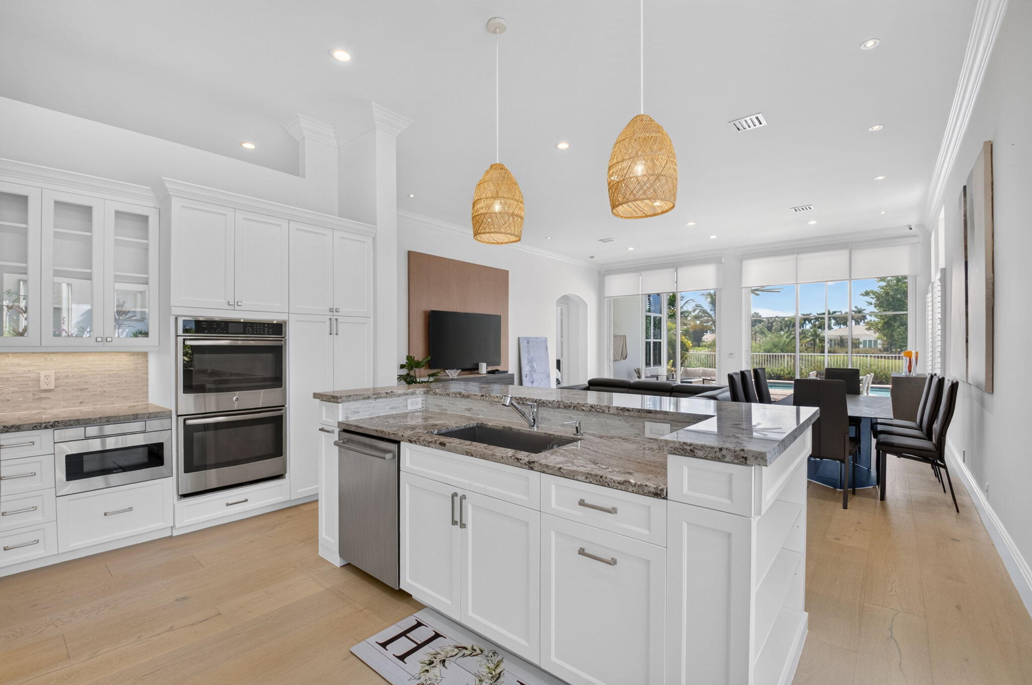 7743 Villa D Este Way Property Photo 16