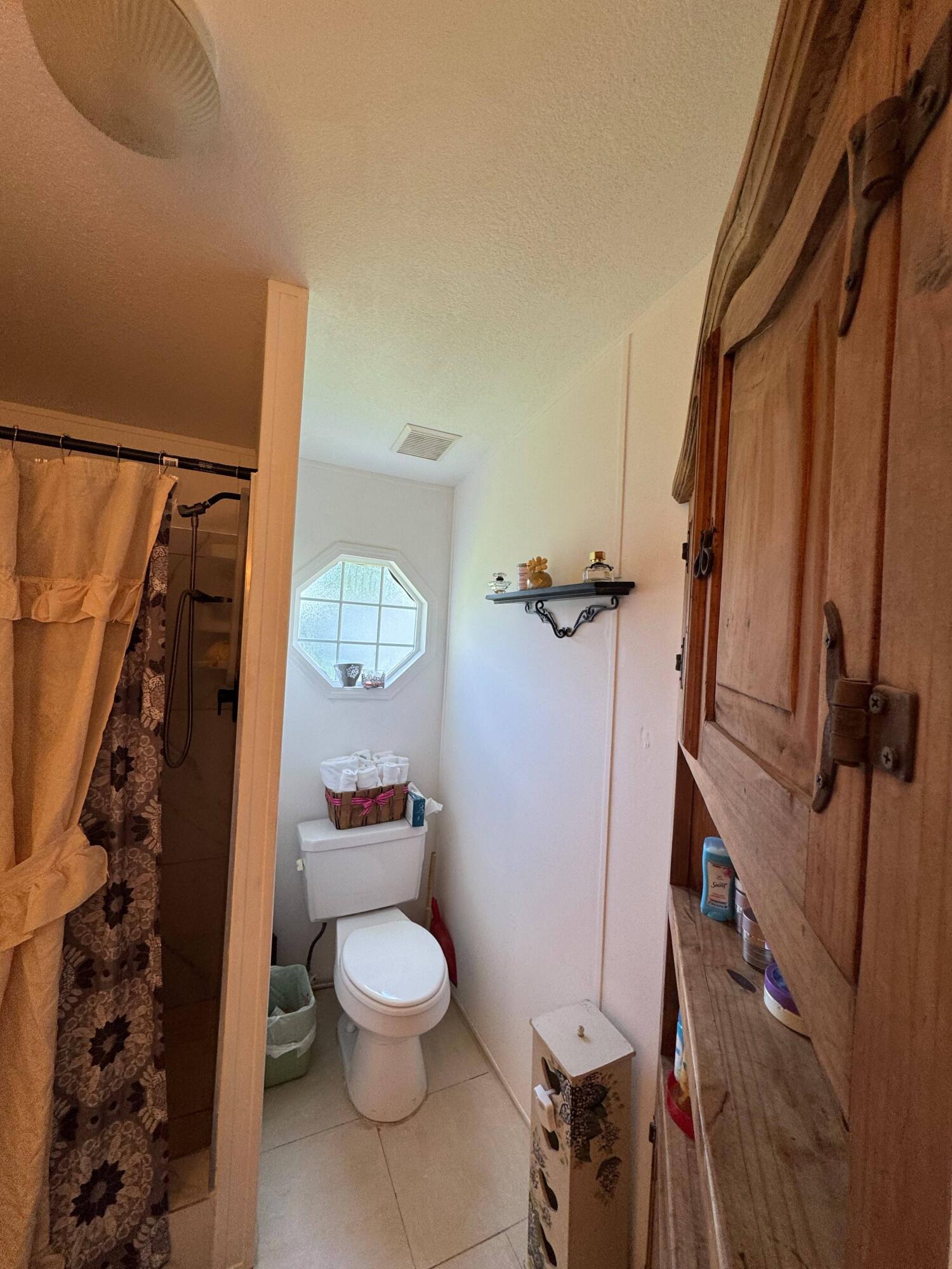 B26073388 Property Photo 19