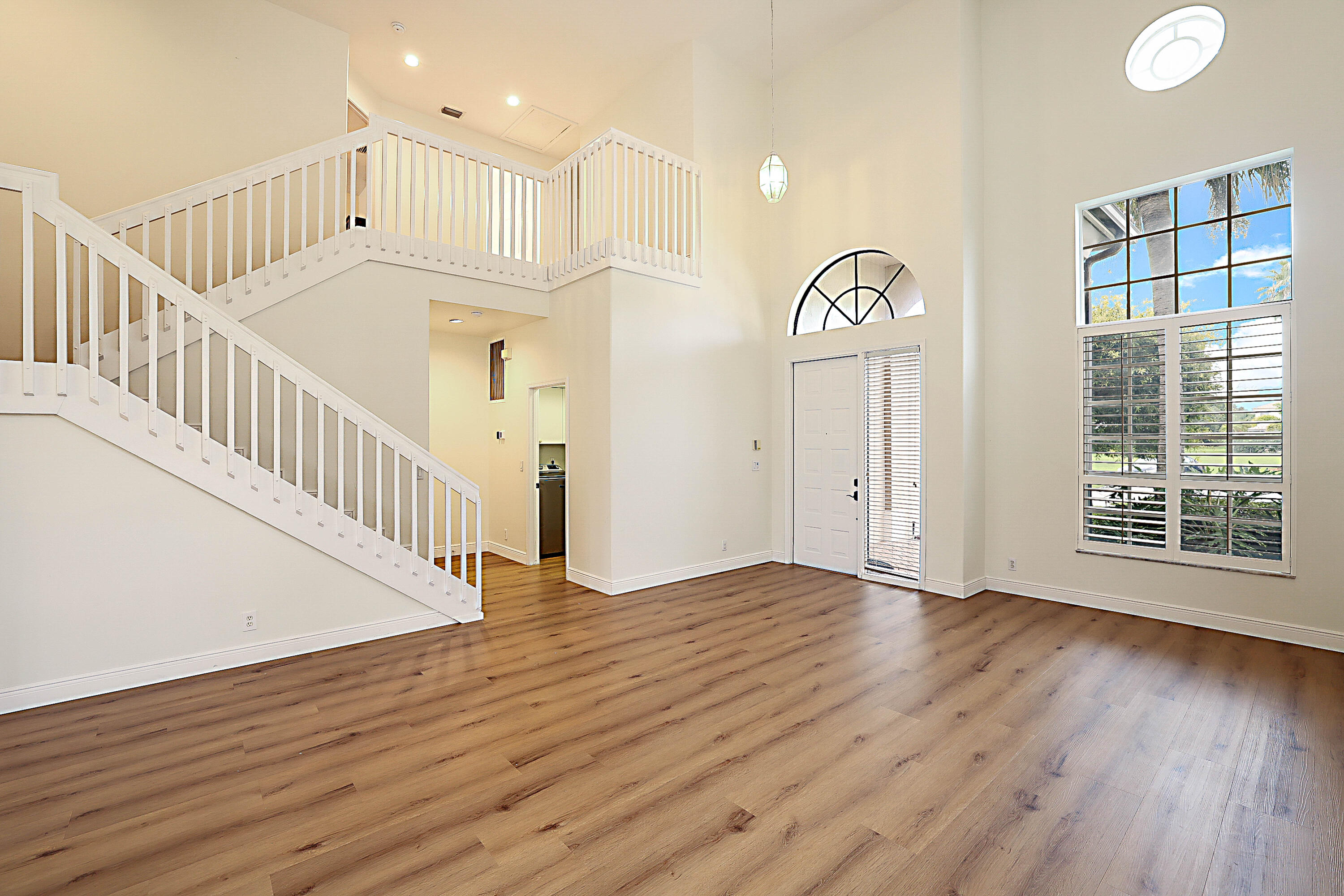 11065 Stone Creek Street Property Photo 6