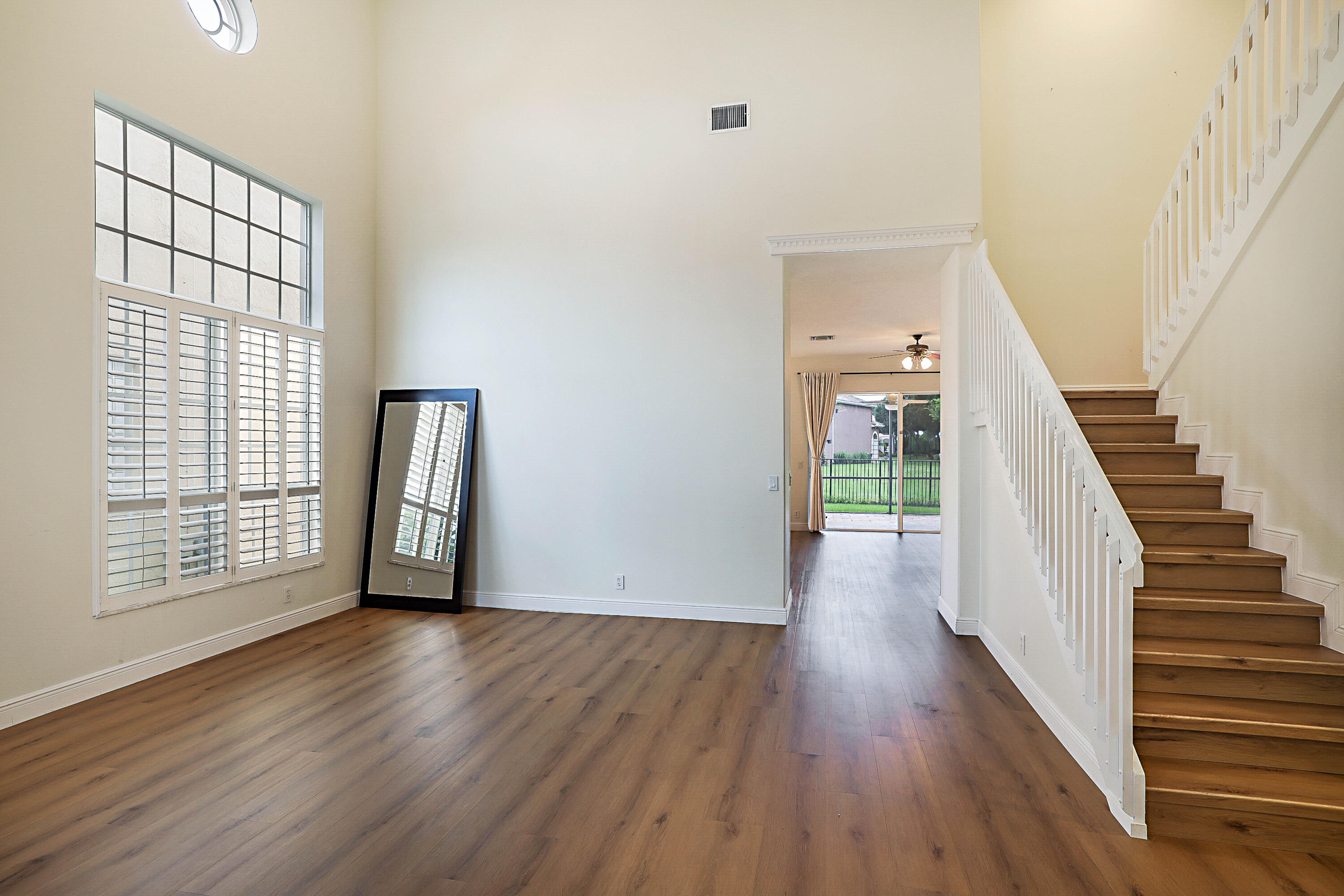 11065 Stone Creek Street Property Photo 8