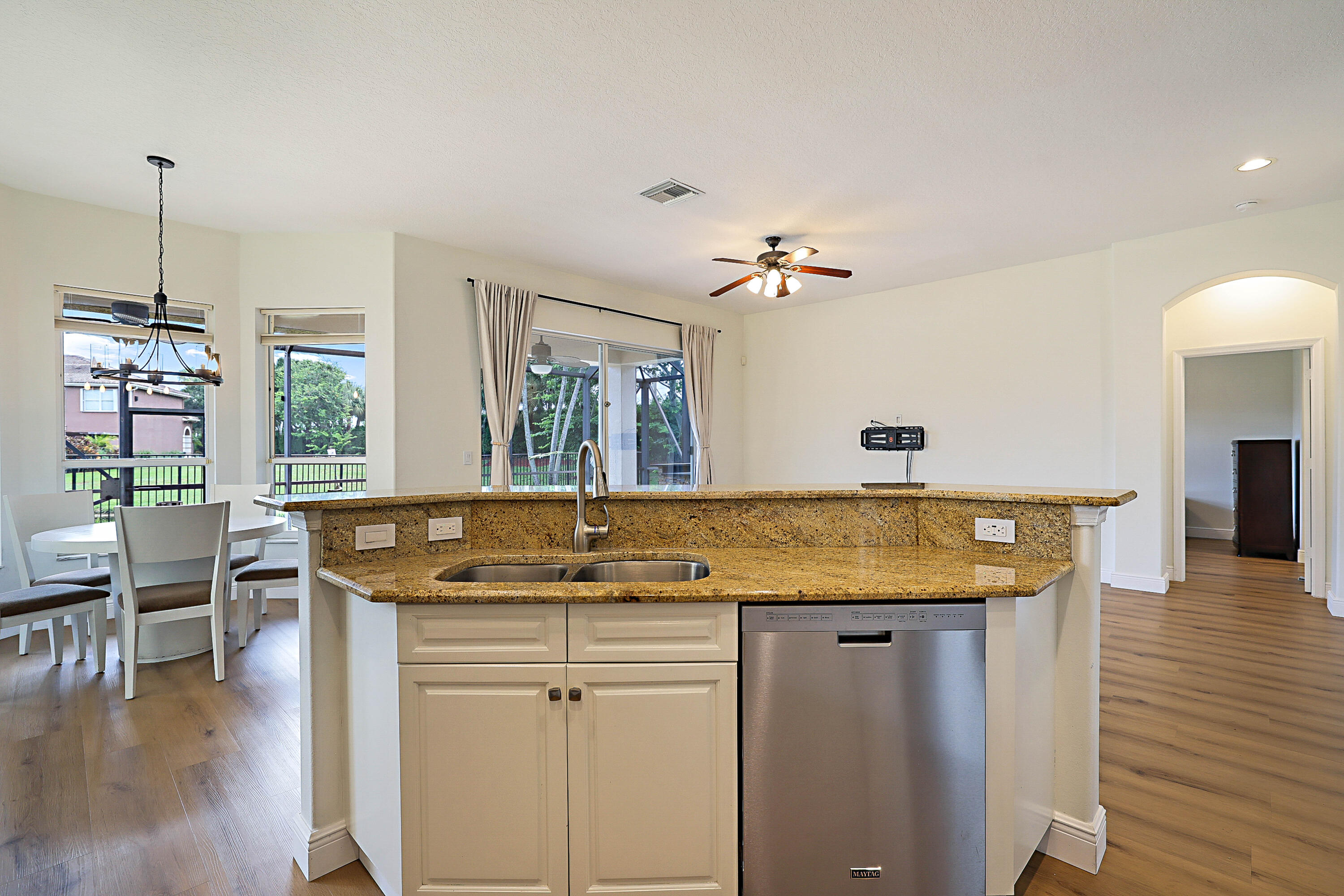 11065 Stone Creek Street Property Photo 17