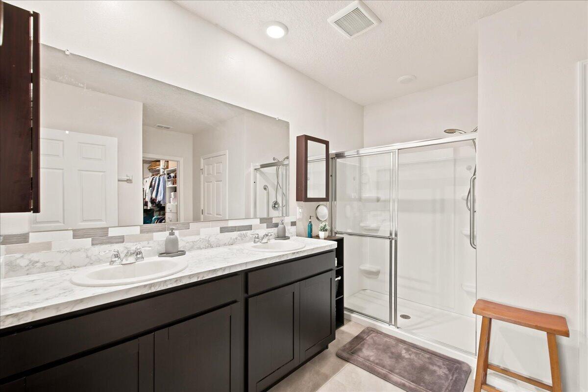 1197 Casey Avenue Property Photo 15