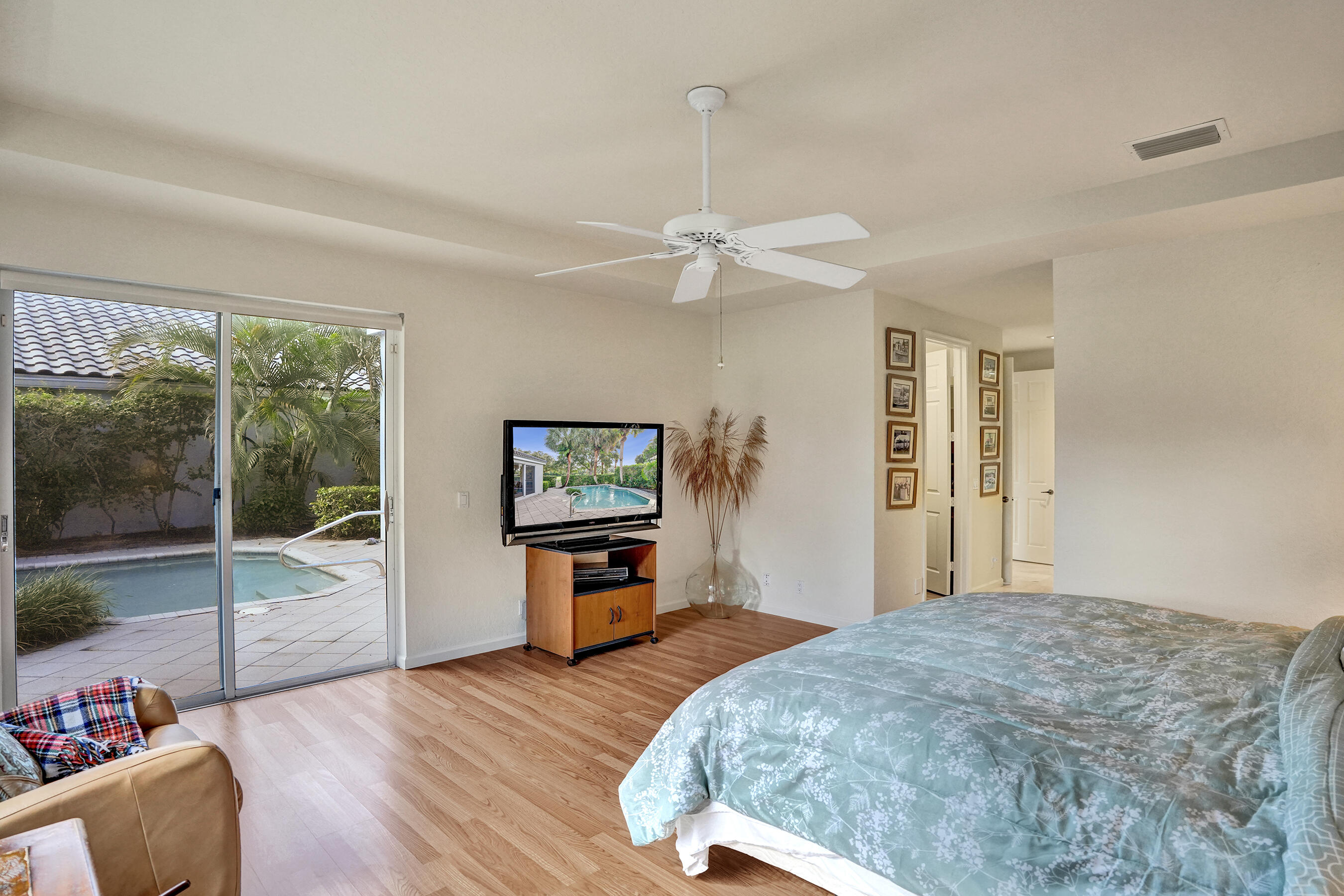 16106 Villa Vizcaya Place Property Photo 28