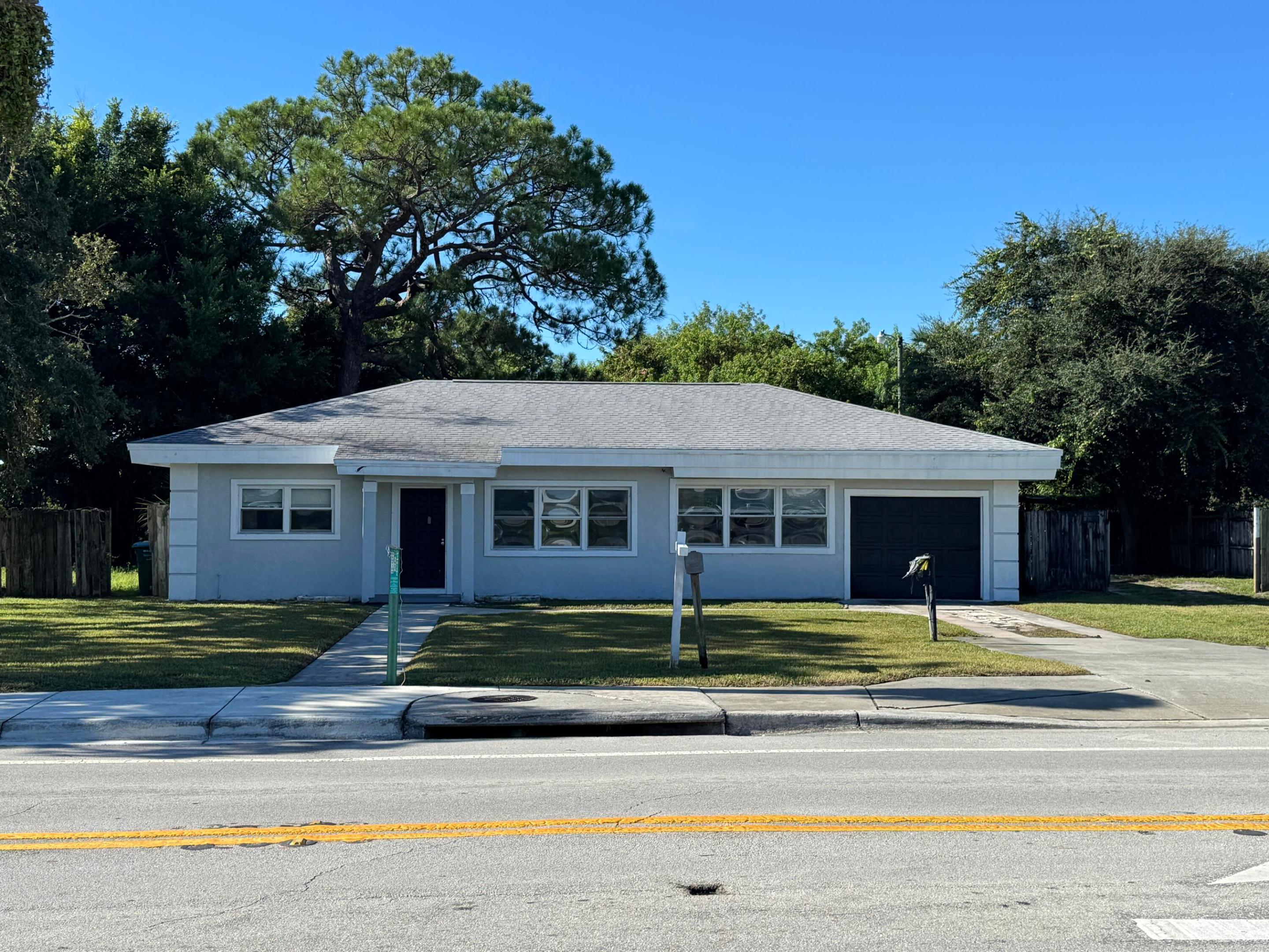 2417 Saint Lucie Boulevard Property Photo 1