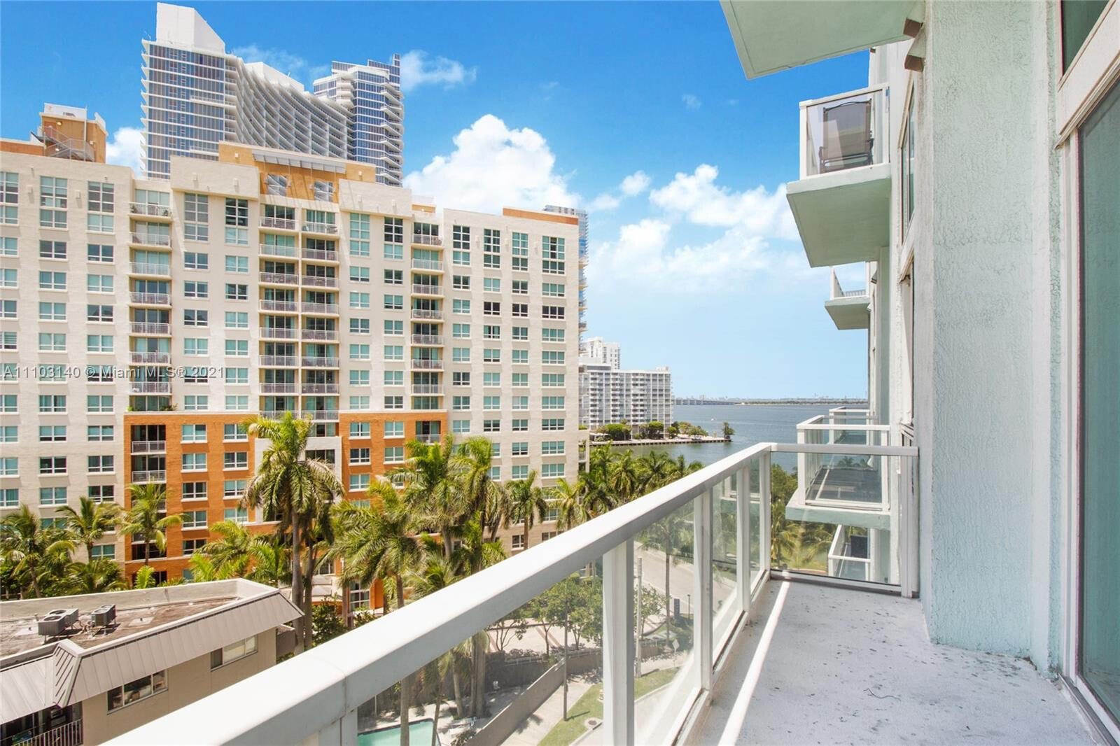1900 N Bayshore Drive 912 Property Photo 7
