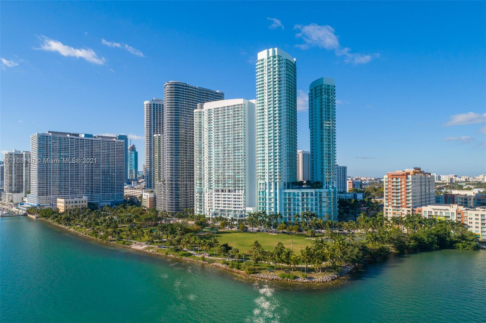 1900 N Bayshore Drive 912 Property Photo 8