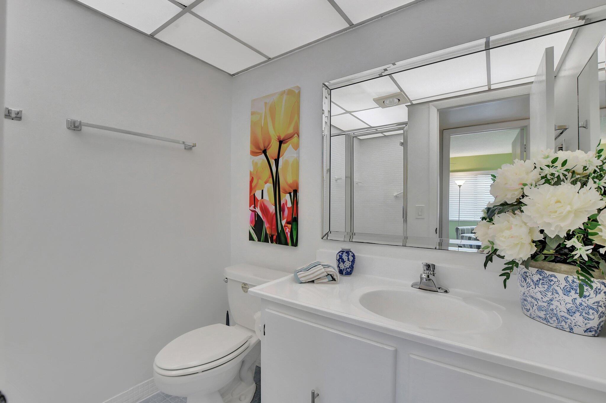 204 Burgundy E Property Photo 15