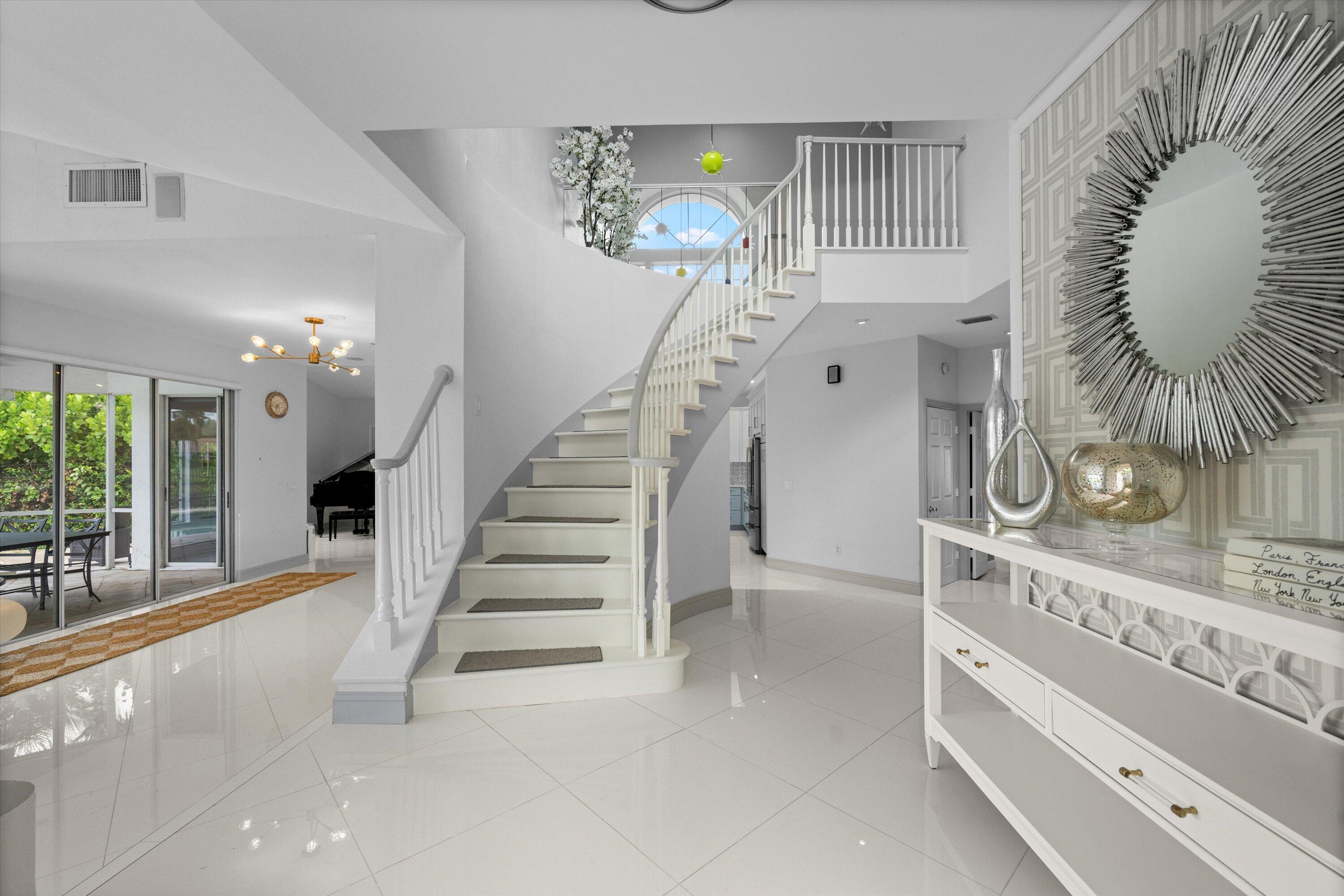 2467 Muir Circle Property Photo 8