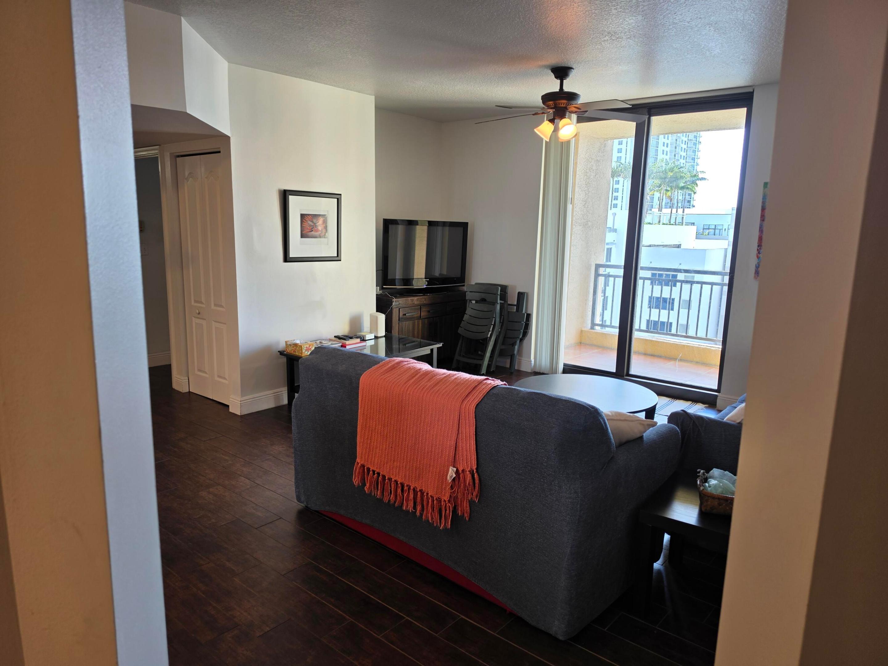 100 N Federal Highway 840 Property Photo 8