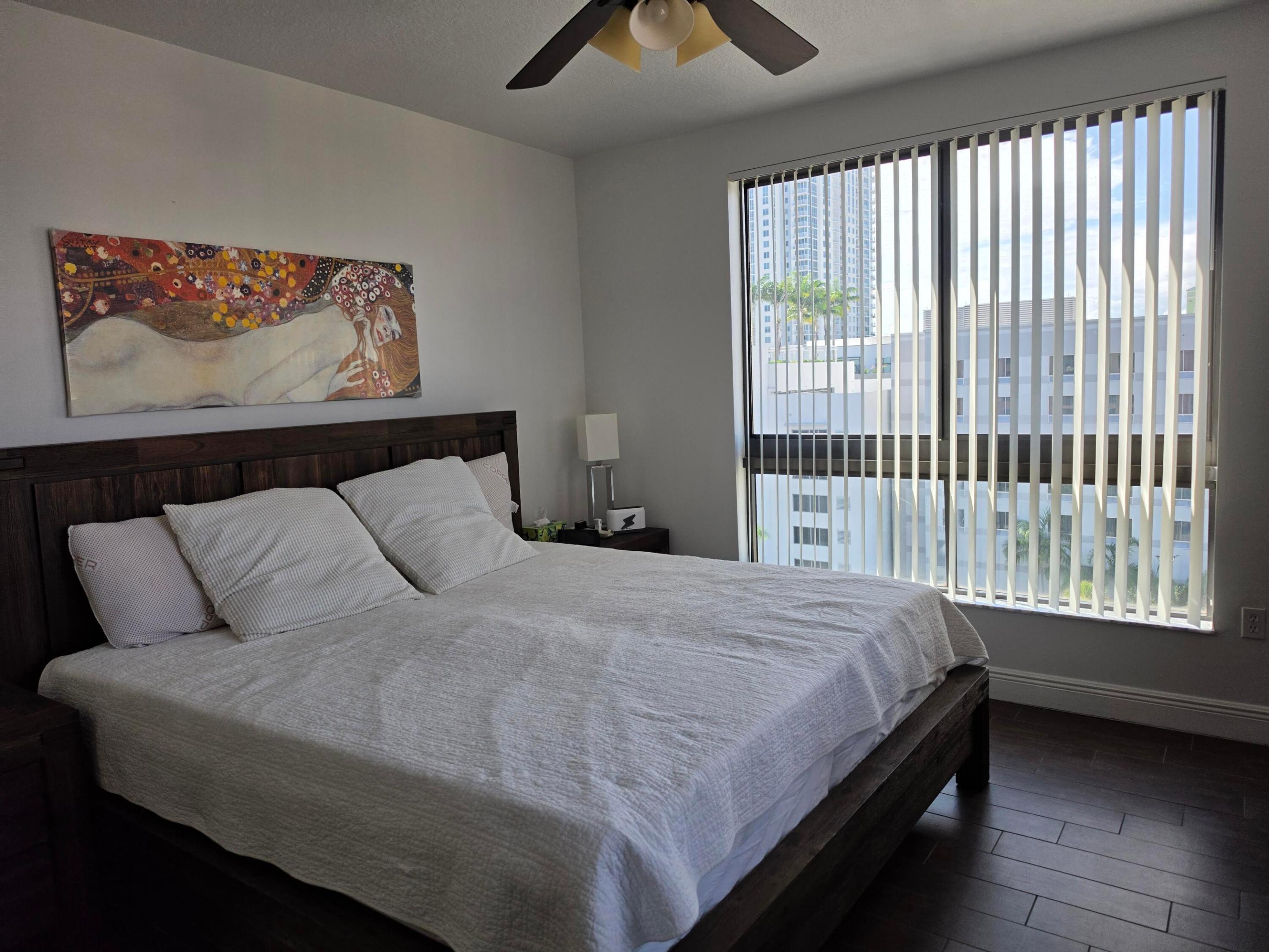 100 N Federal Highway 840 Property Photo 12