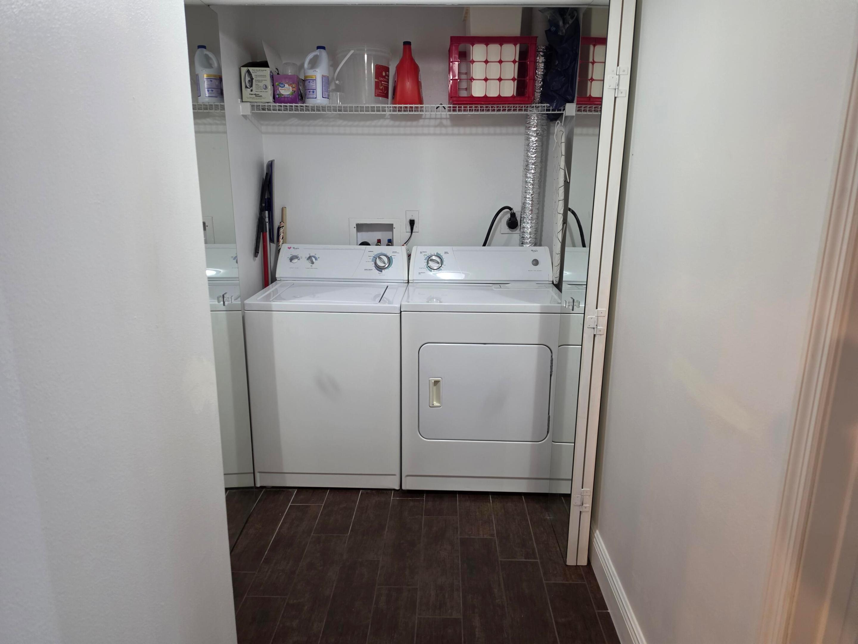 100 N Federal Highway 840 Property Photo 23