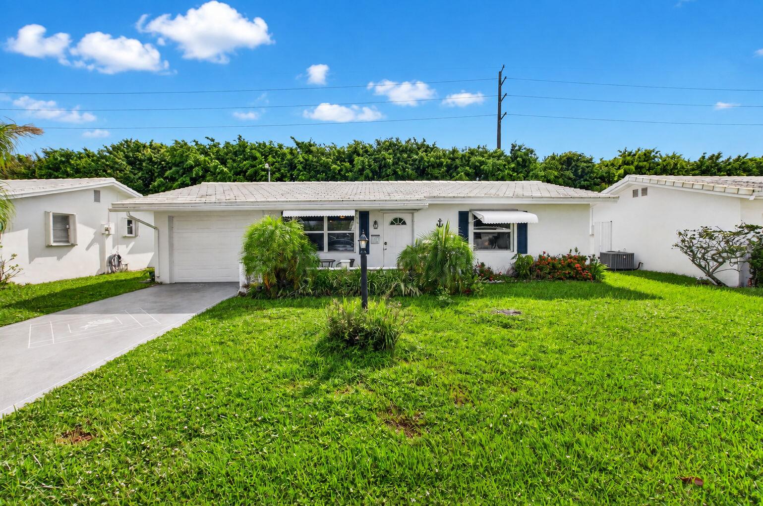 400 Sw 8th Place Property Photo 1