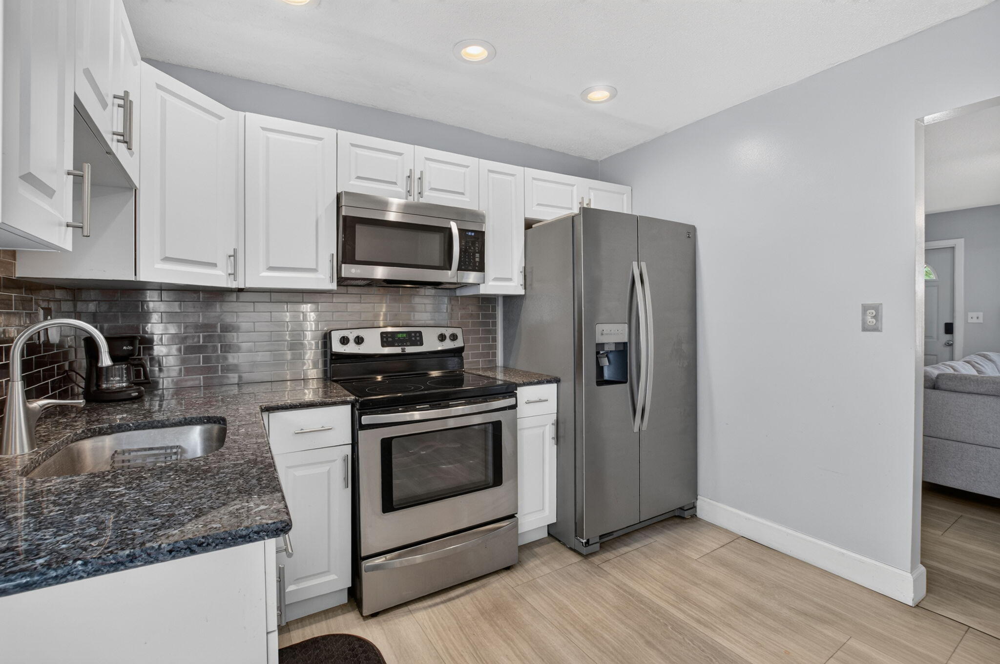 400 Sw 8th Place Property Photo 15