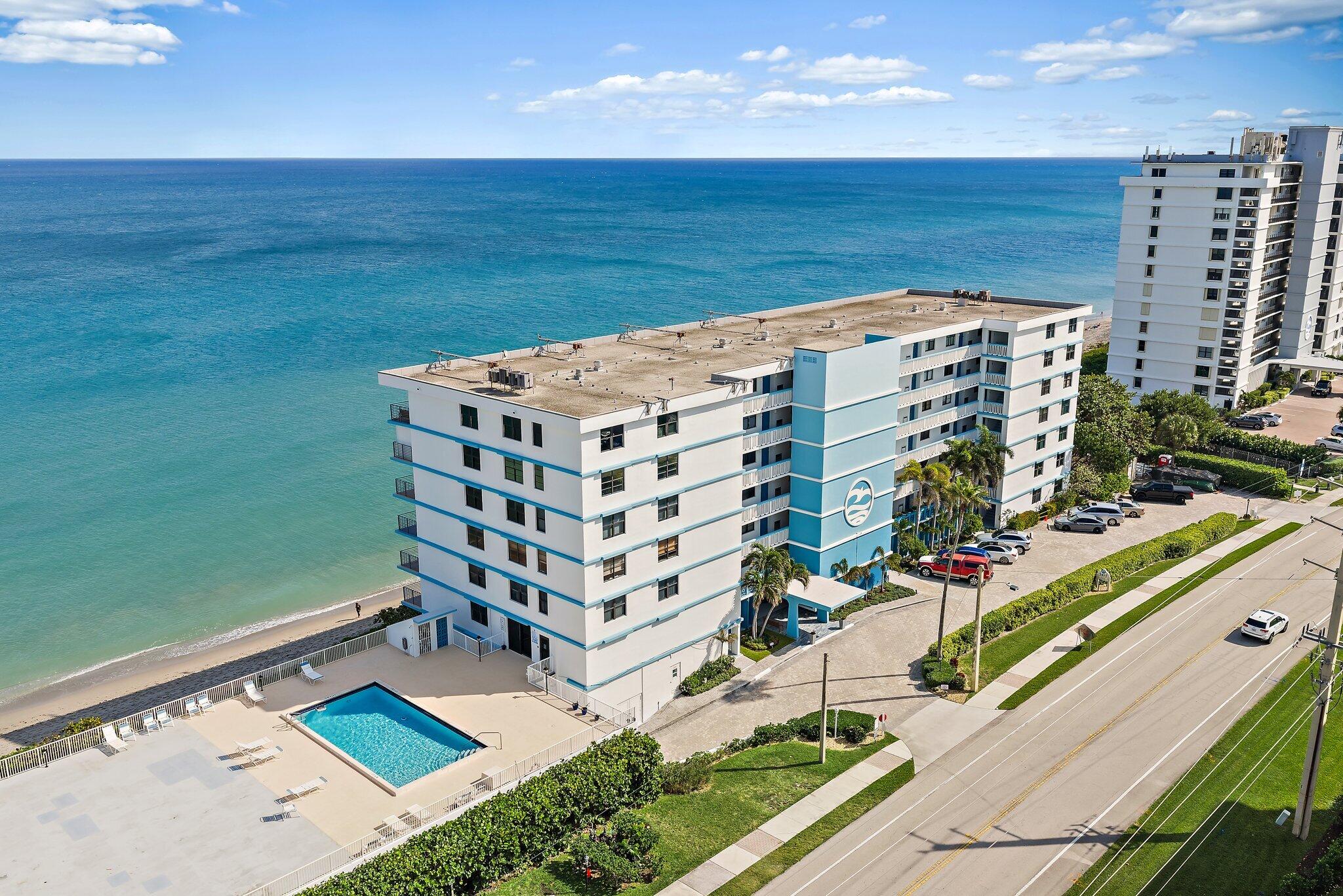 900 Ocean Drive 705 Property Photo 3