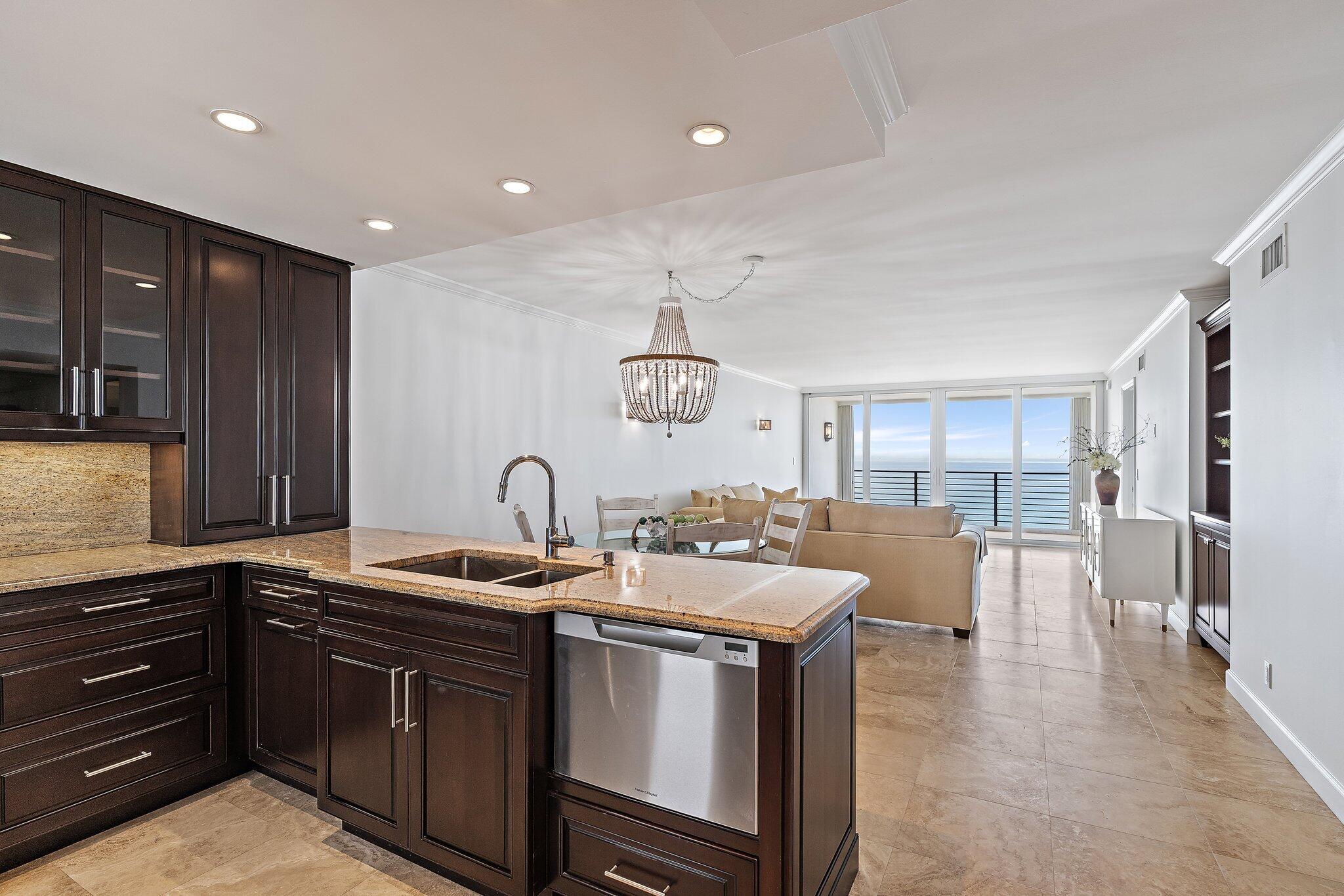 900 Ocean Drive 705 Property Photo 6