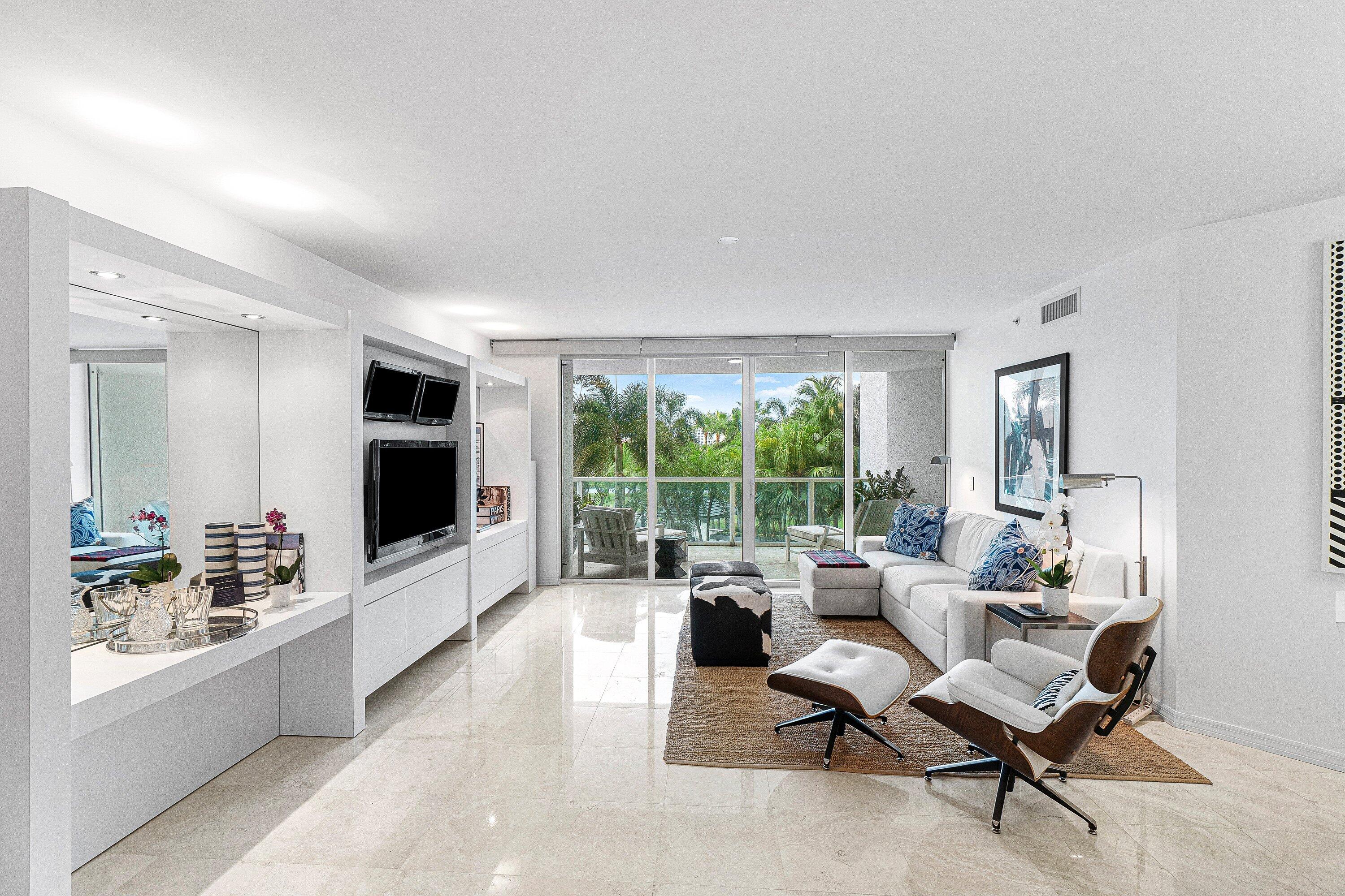 550 Se Mizner Boulevard B309 Property Photo 3