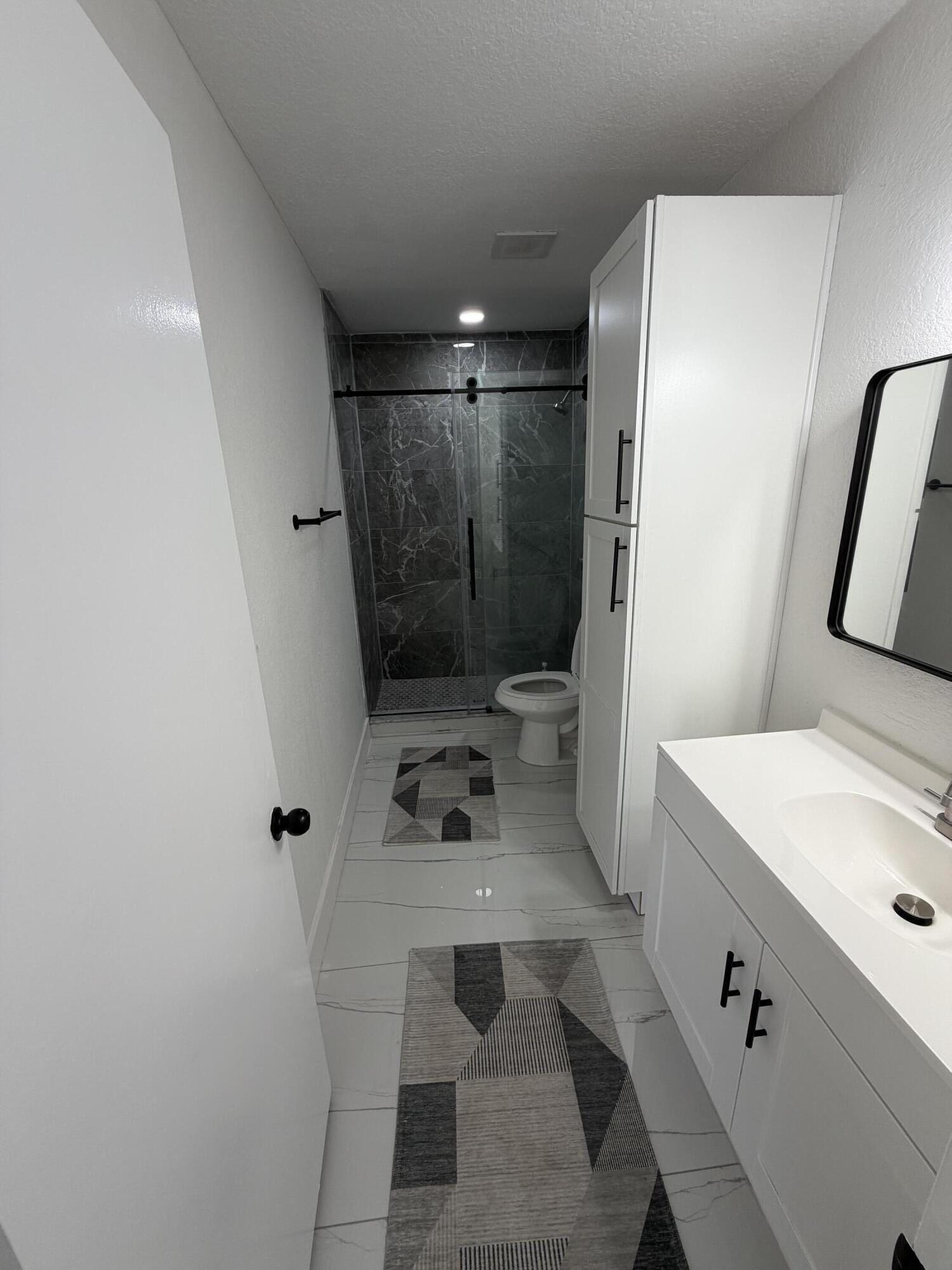 B26073523 Property Photo 6