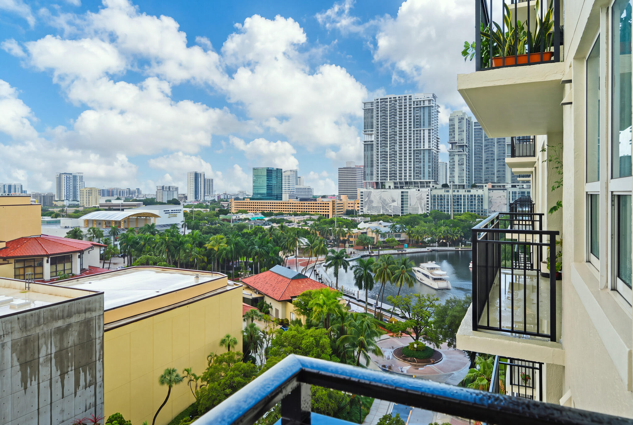 610 W Las Olas Boulevard 1114n Property Photo 2