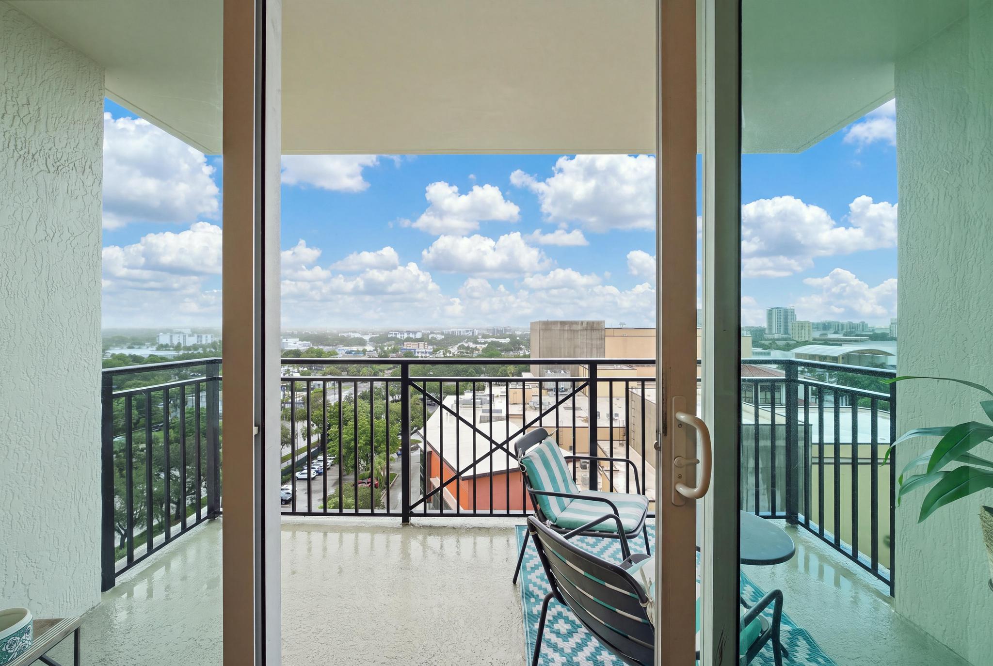 610 W Las Olas Boulevard 1114n Property Photo 4