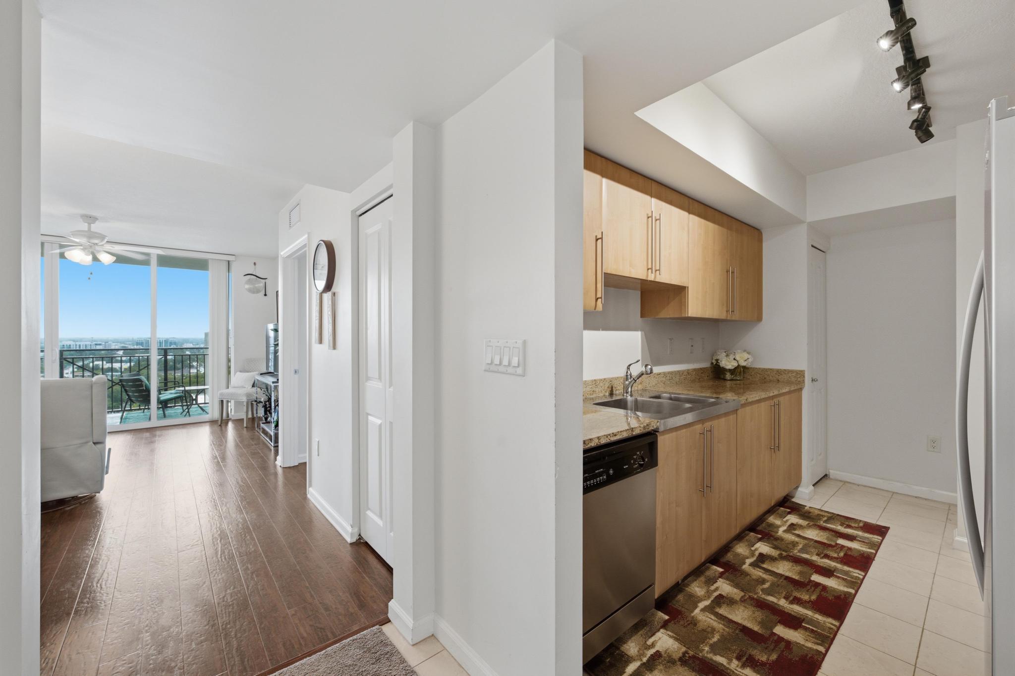 610 W Las Olas Boulevard 1114n Property Photo 11