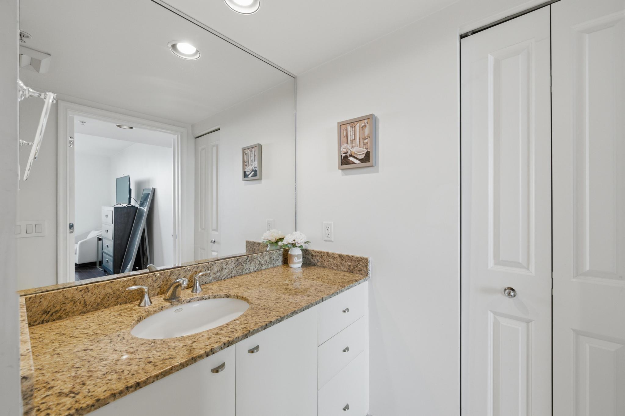 610 W Las Olas Boulevard 1114n Property Photo 19