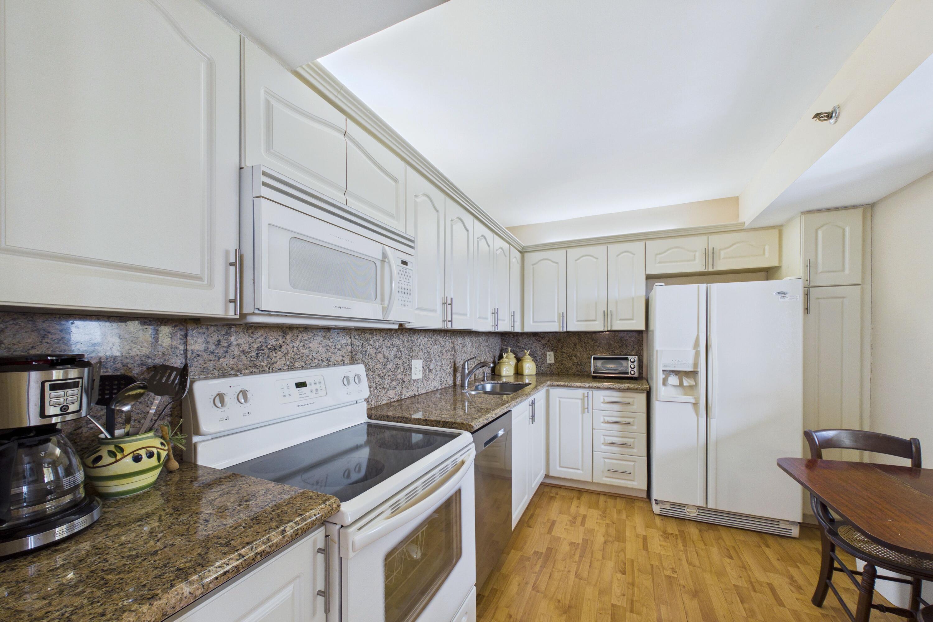 300 Ocean Trail Way 1407 Property Photo 11