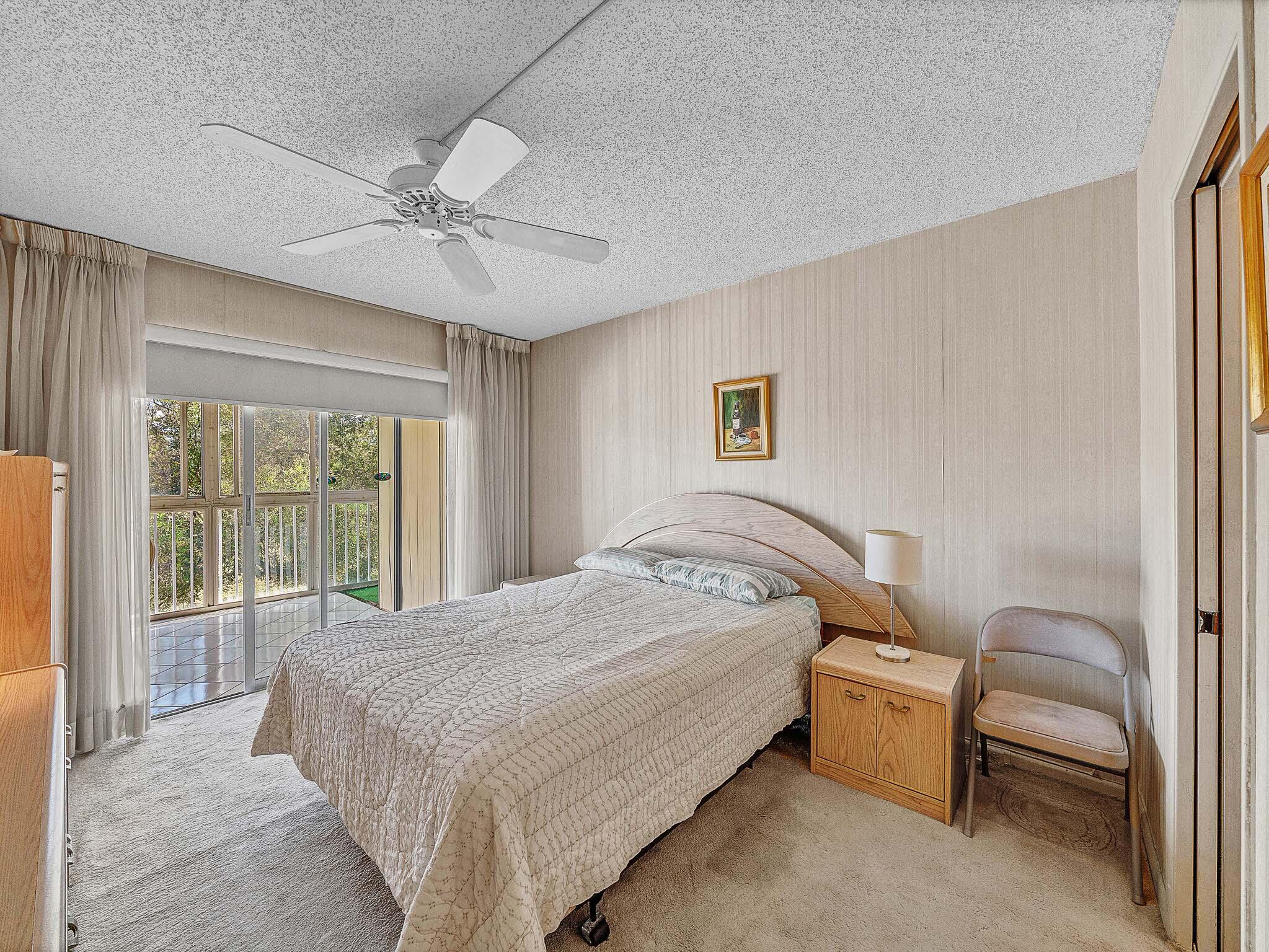 3002 Ventnor G Property Photo 15