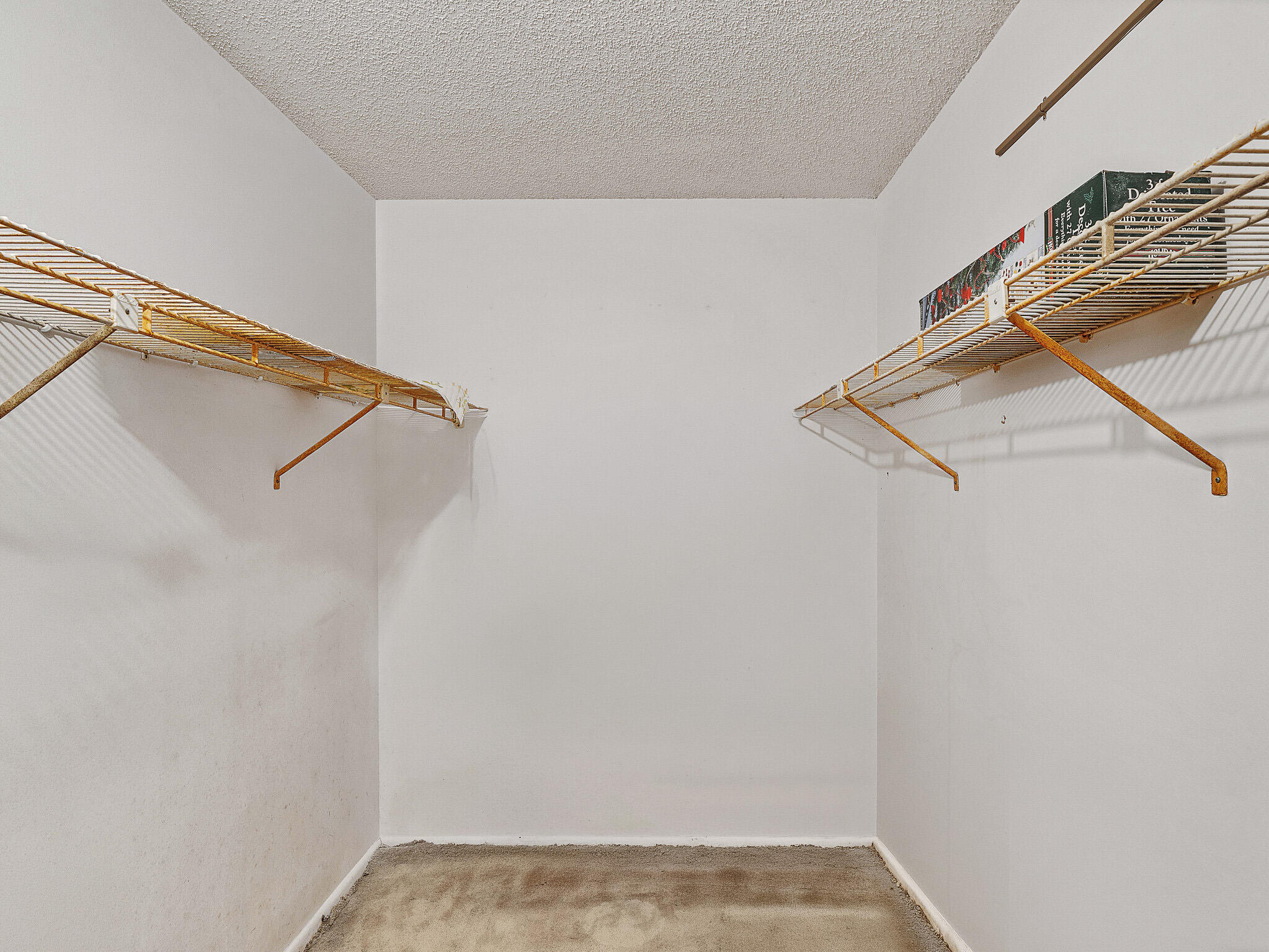 3002 Ventnor G Property Photo 22
