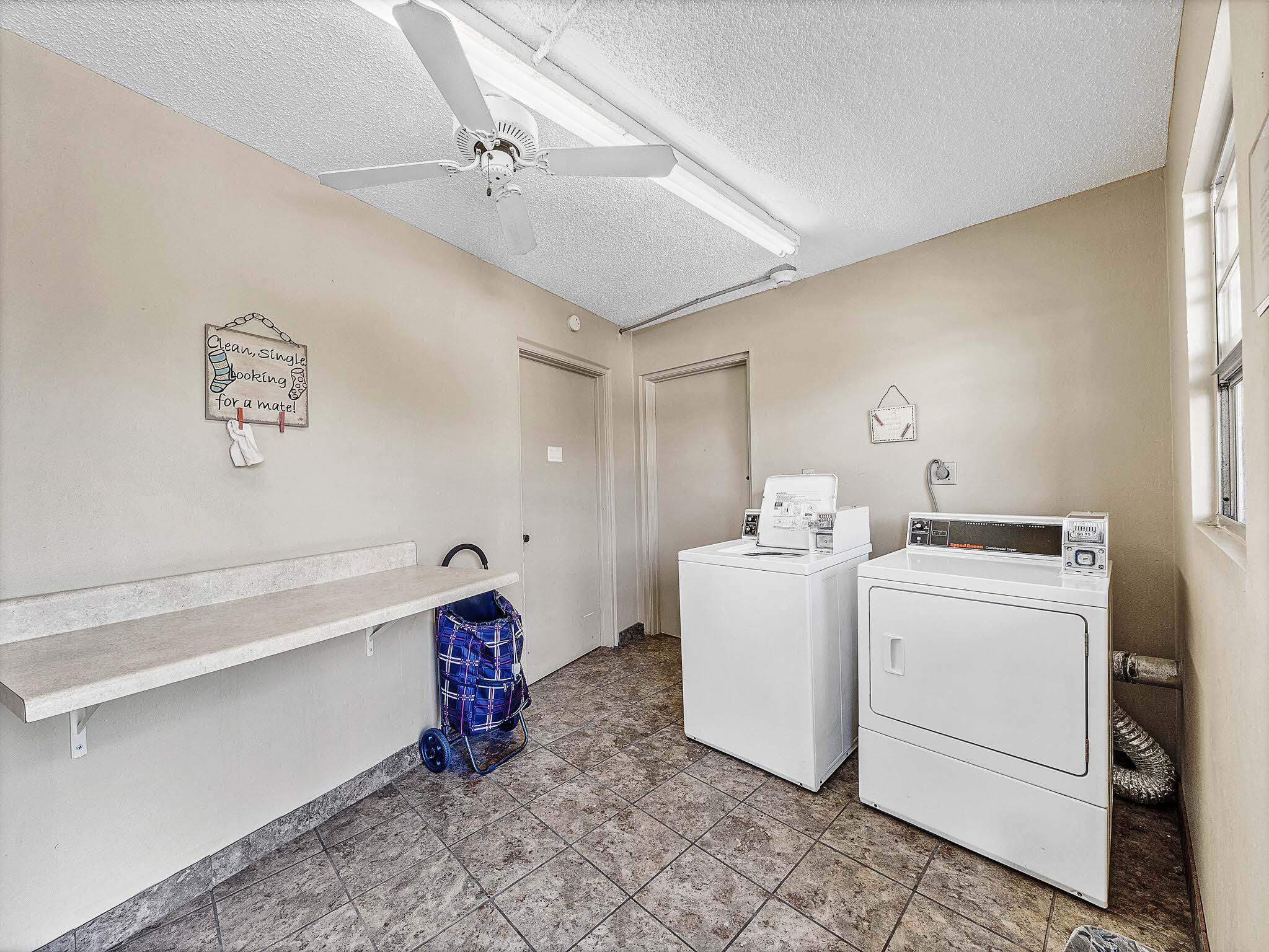 3002 Ventnor G Property Photo 31