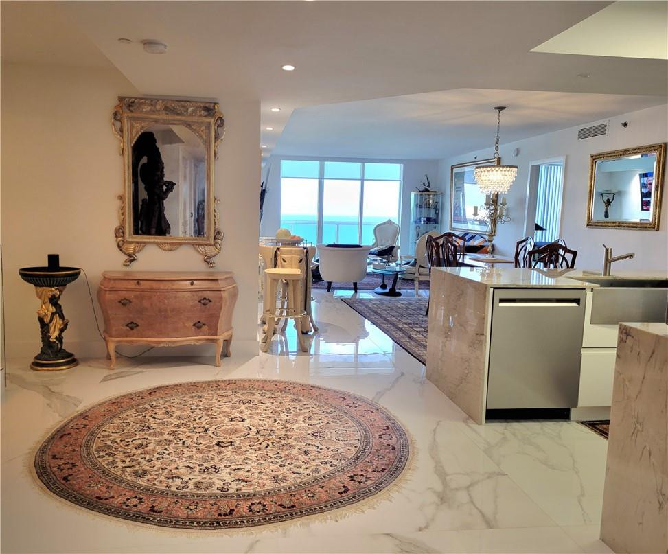 1830 S Ocean Drive 5111 Property Photo 6