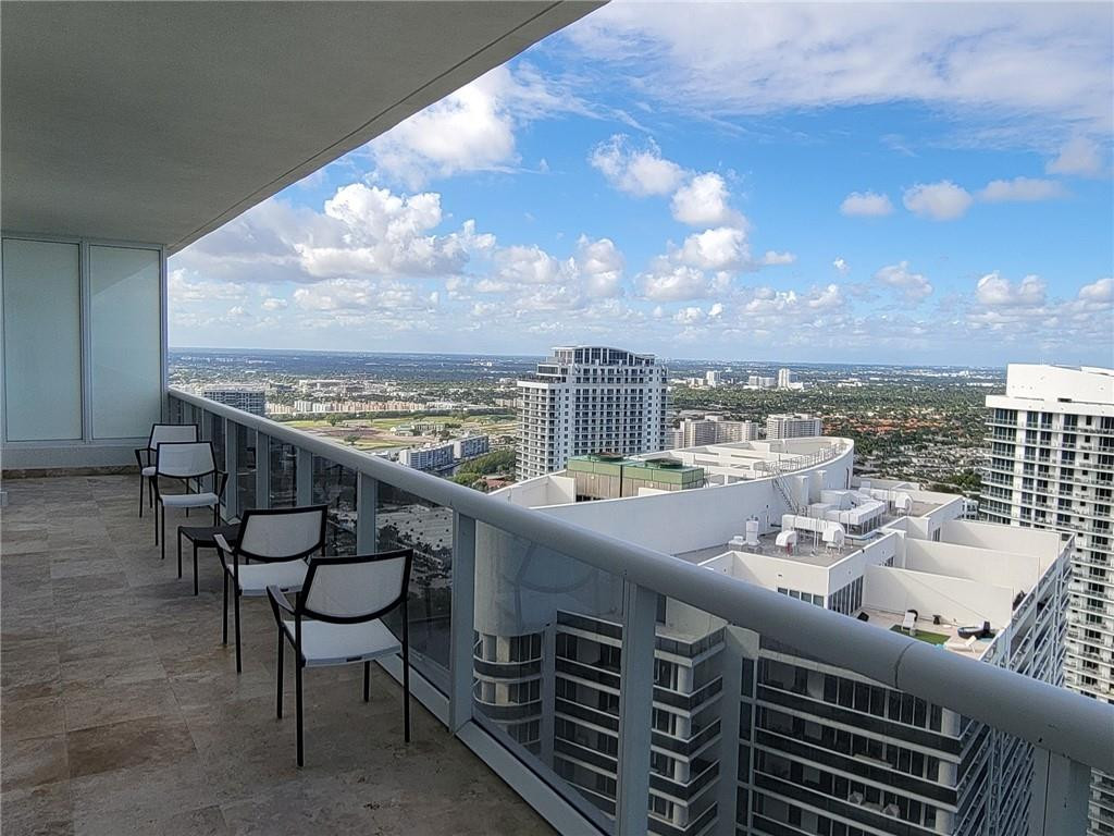 1830 S Ocean Drive 5111 Property Photo 16