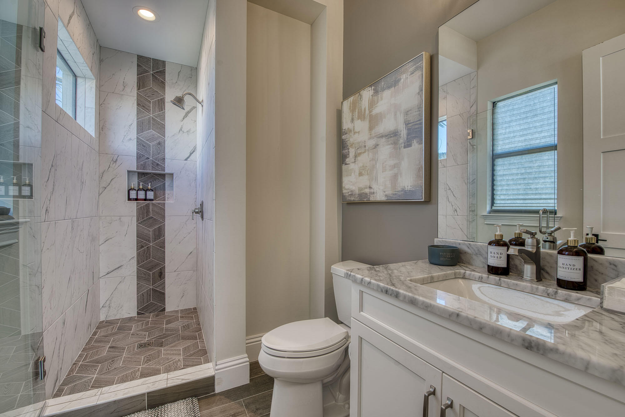 7683 Pelican Pointe Drive Property Photo 36
