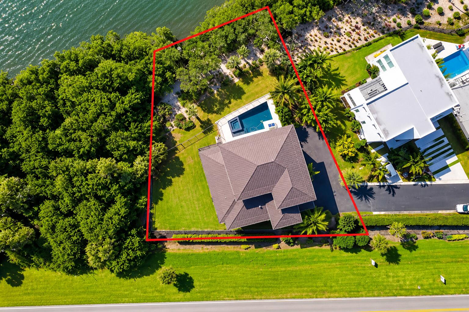 7683 Pelican Pointe Drive Property Photo 44